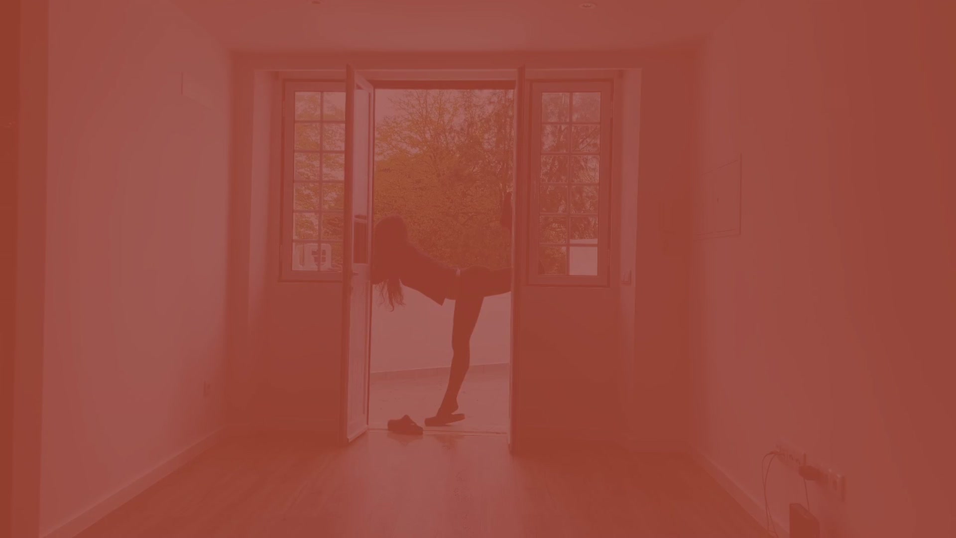 Gallery image thumbnail from V_e_r_o_'s myfreecams stream on, 11/15/2025, 12:50 image 6 of 20