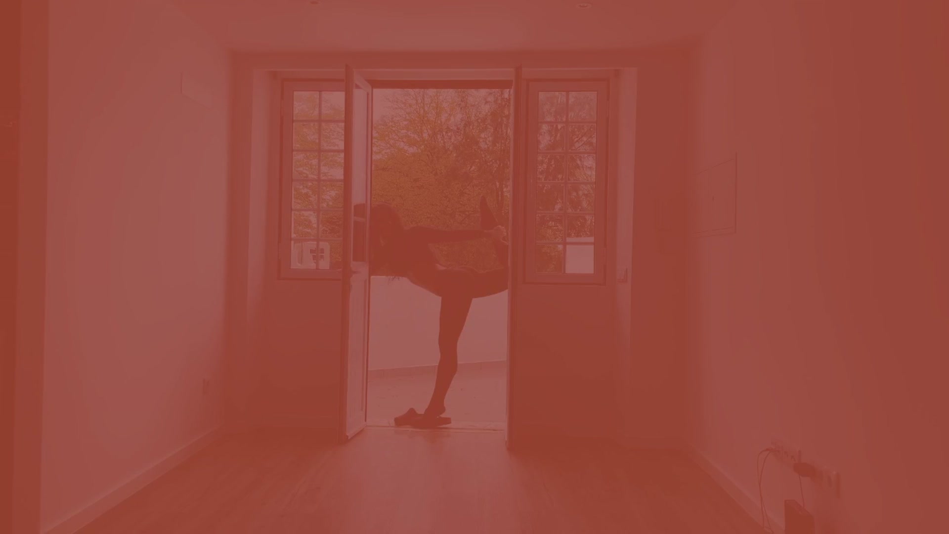 Gallery image thumbnail from V_e_r_o_'s myfreecams stream on, 11/15/2025, 12:50 image 5 of 20