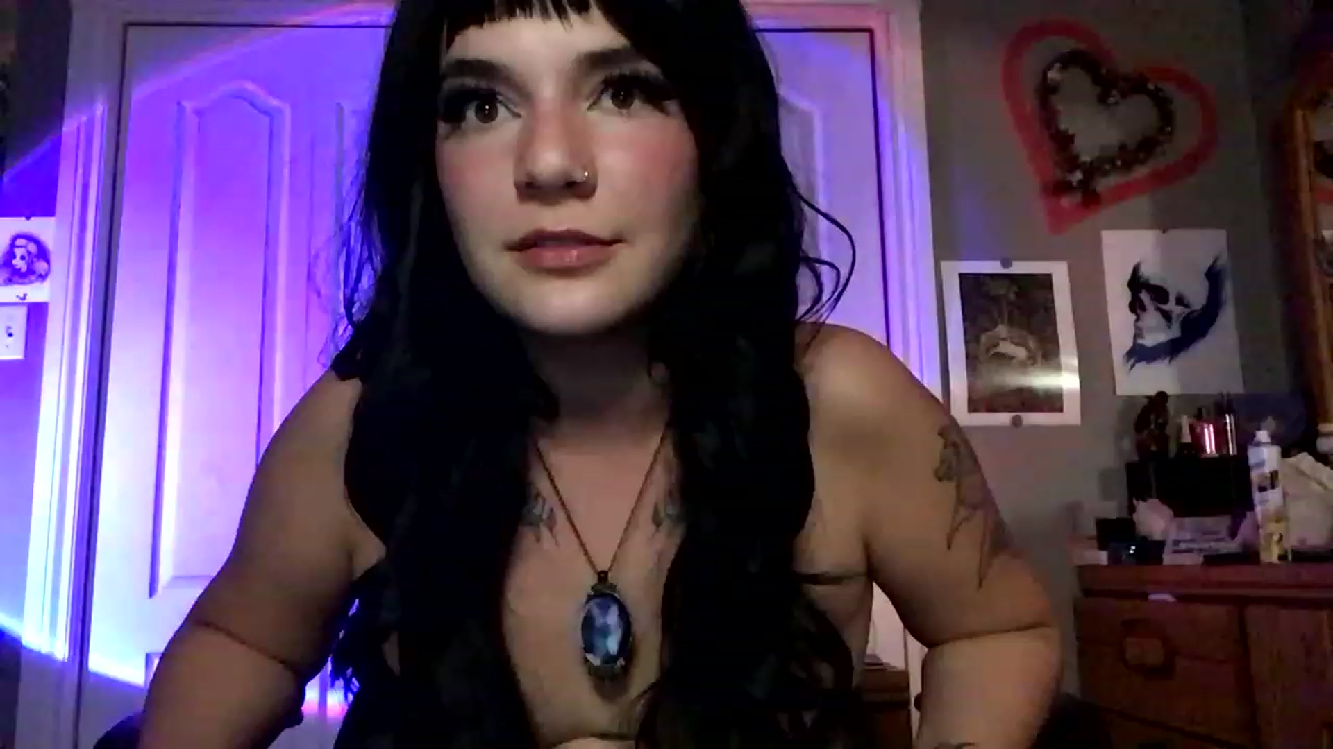 Gallery image thumbnail from Vail_Fox's myfreecams stream on, 06/13/2023, 08:05 image 20 of 20