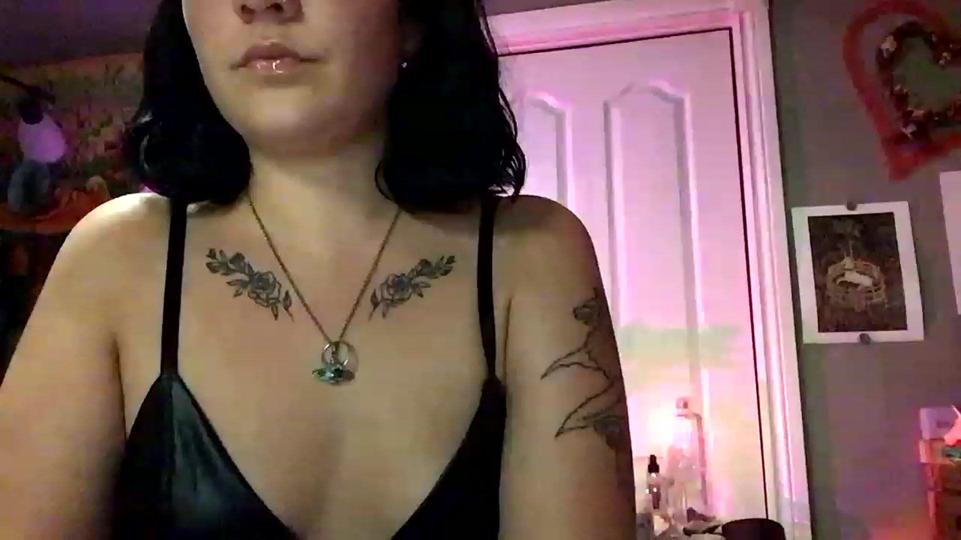 Gallery image thumbnail from Vail_Fox's myfreecams stream on, 07/27/2023, 06:03 image 4 of 20