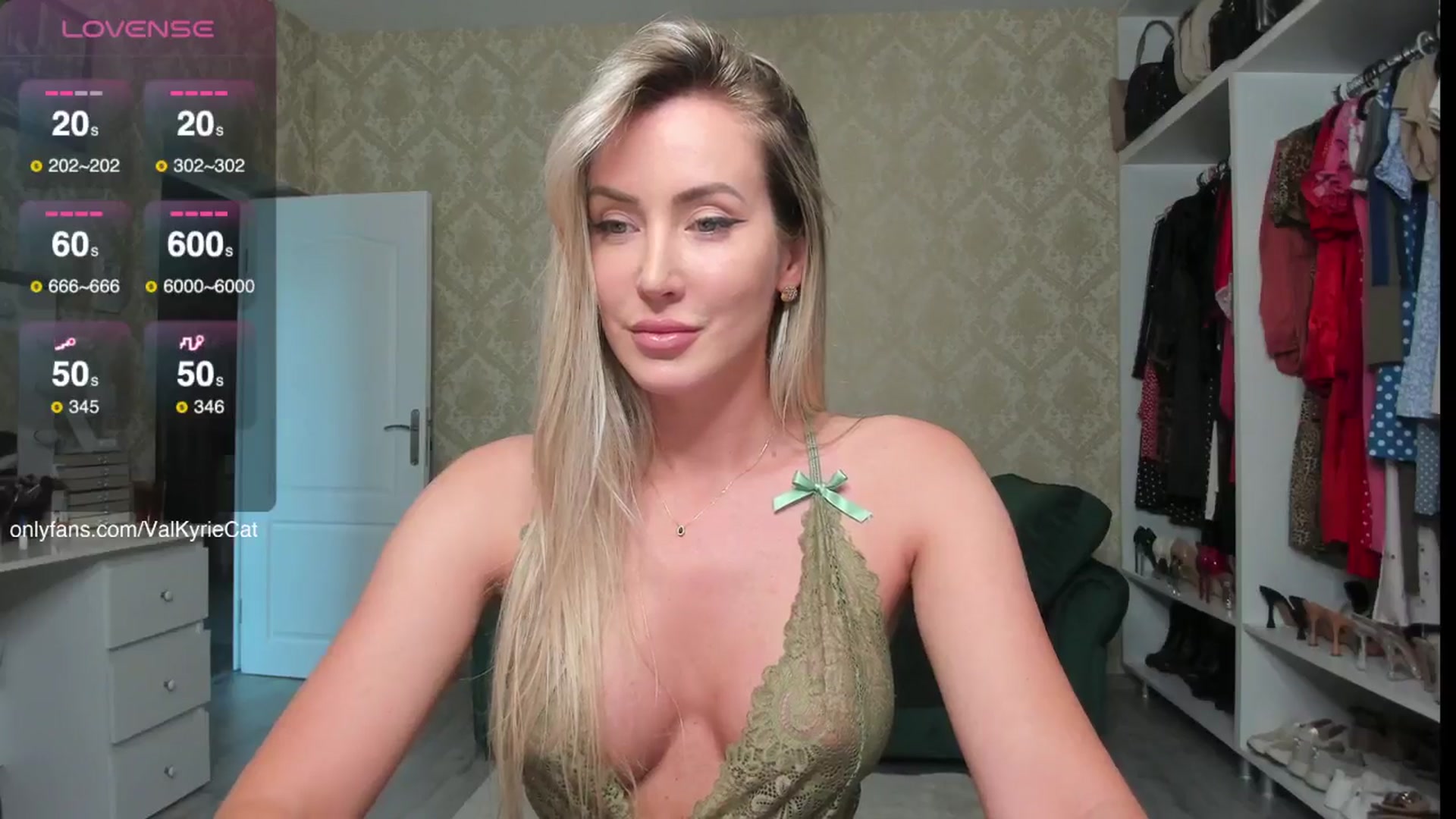 Gallery image thumbnail from ValKyrieCat's myfreecams stream on, 06/15/2024, 16:49 image 20 of 20