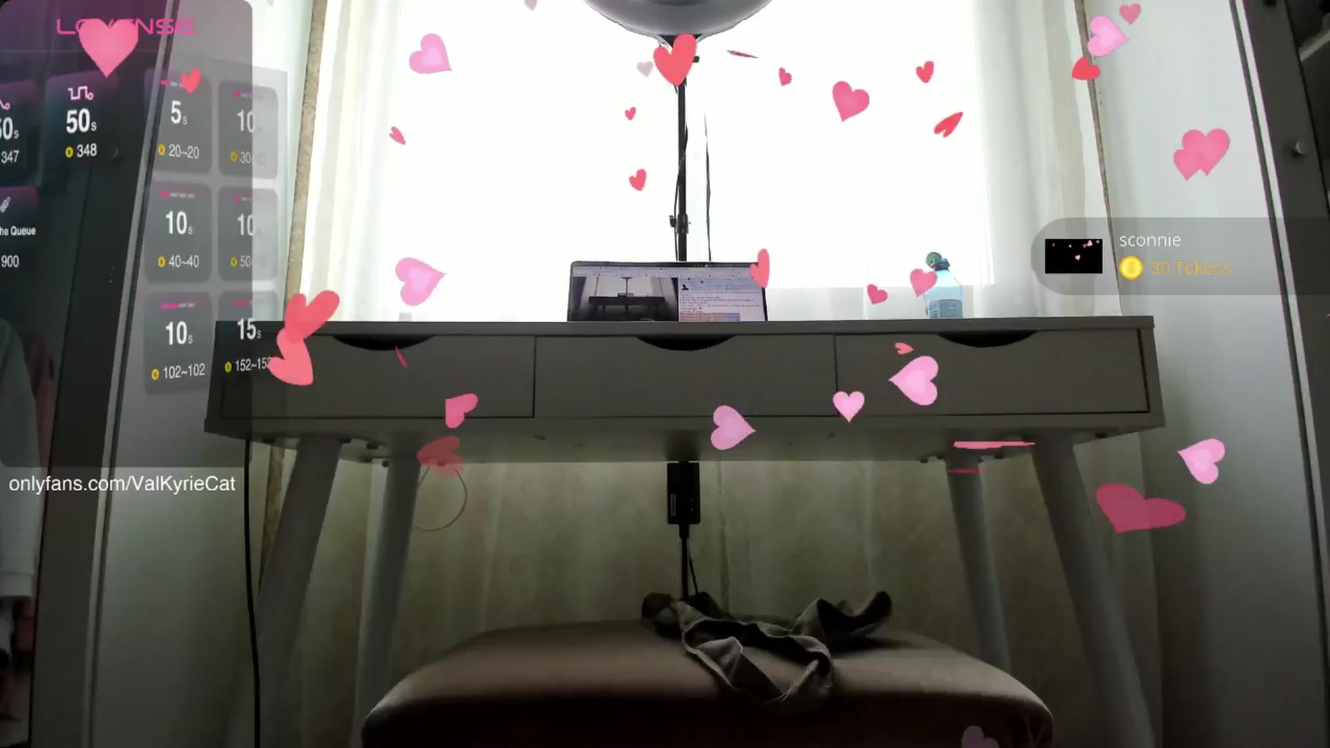Gallery image thumbnail from ValKyrieCat's myfreecams stream on, 06/25/2024, 11:05 image 11 of 20