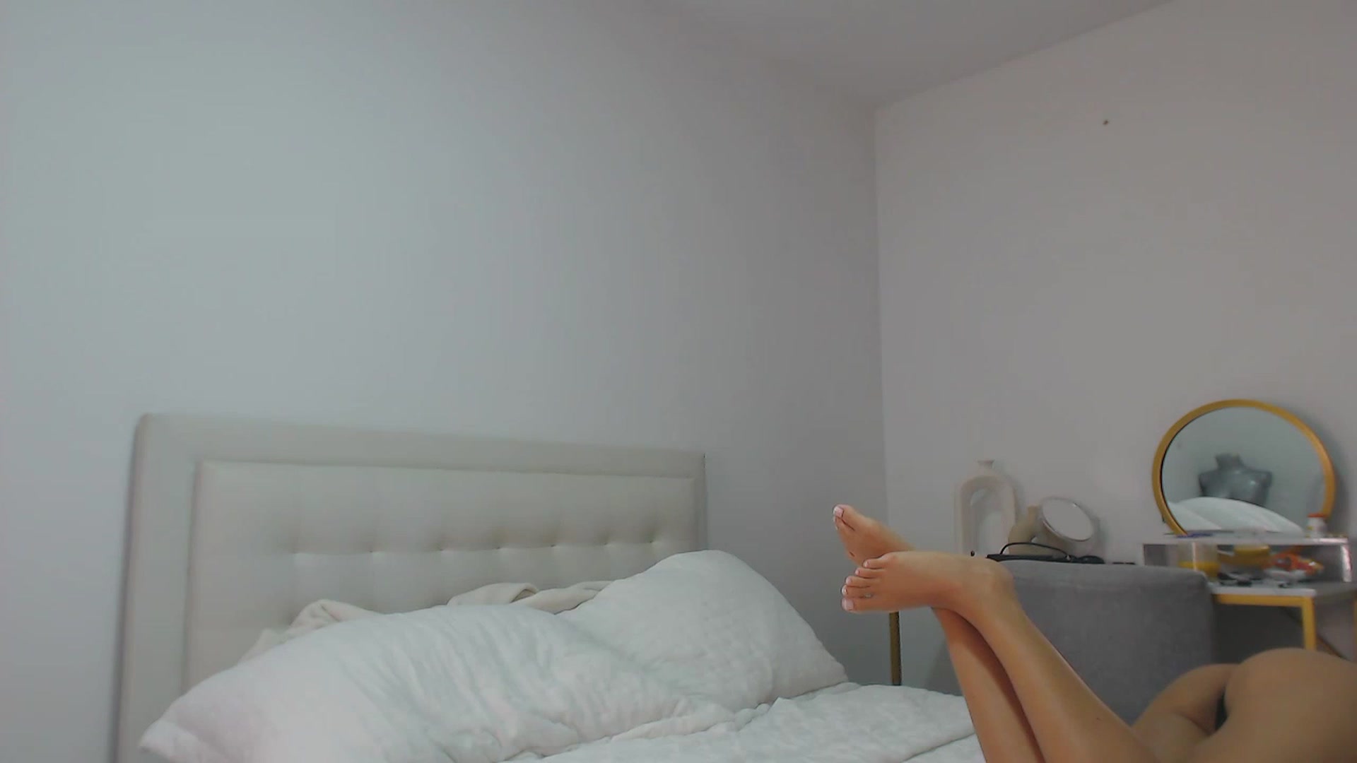 Gallery image thumbnail from Val_reed's myfreecams stream on, 05/22/2023, 01:39 image 16 of 20