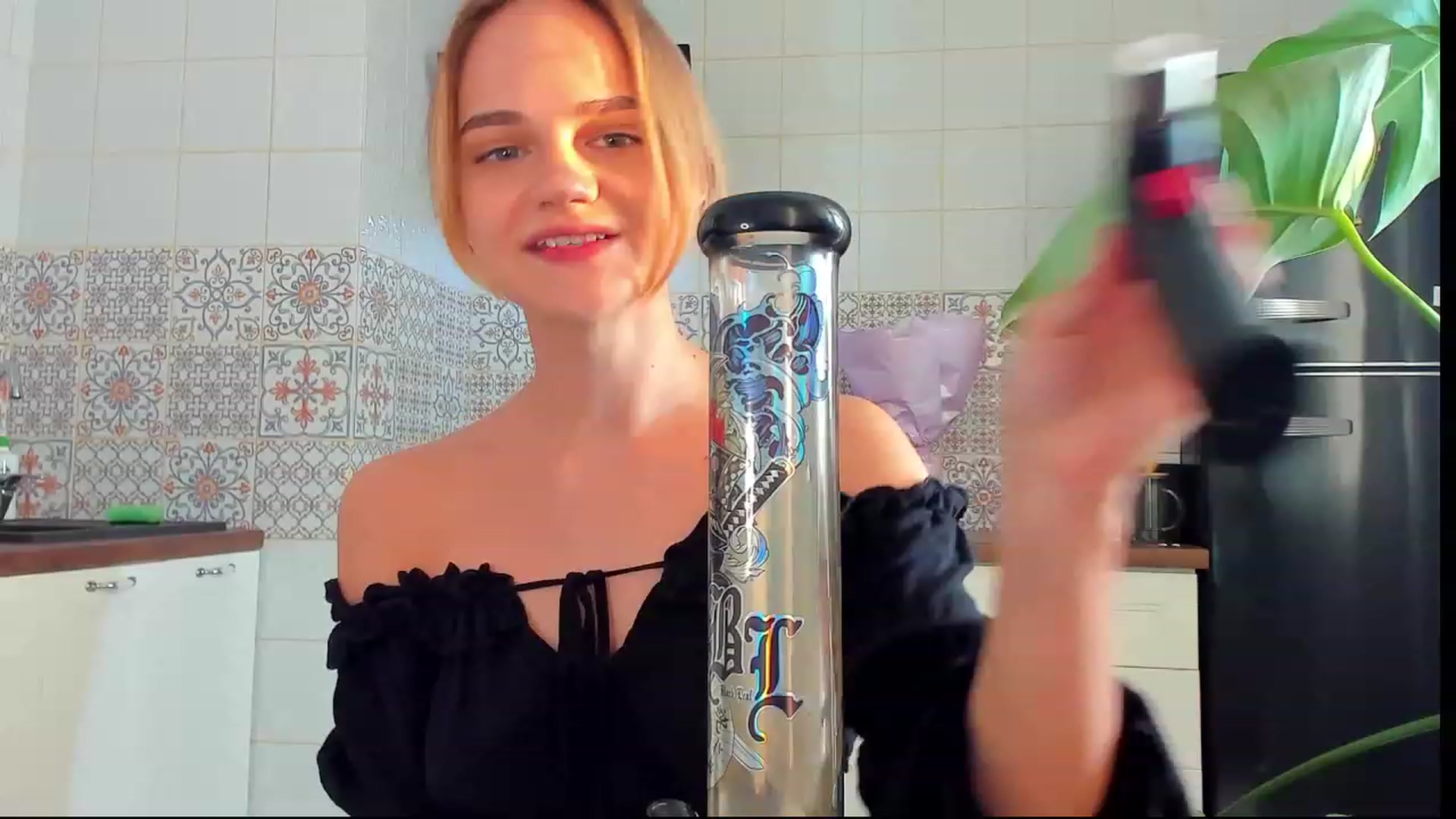Gallery image thumbnail from ValentinaGirl's myfreecams stream on, 09/30/2023, 14:37 image 17 of 20