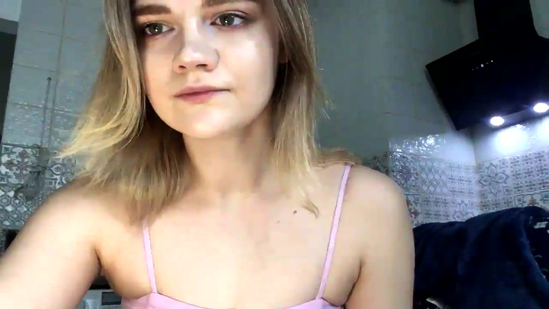 Gallery image thumbnail from ValentinaGirl's myfreecams stream on, 02/07/2024, 11:33 image 4 of 20