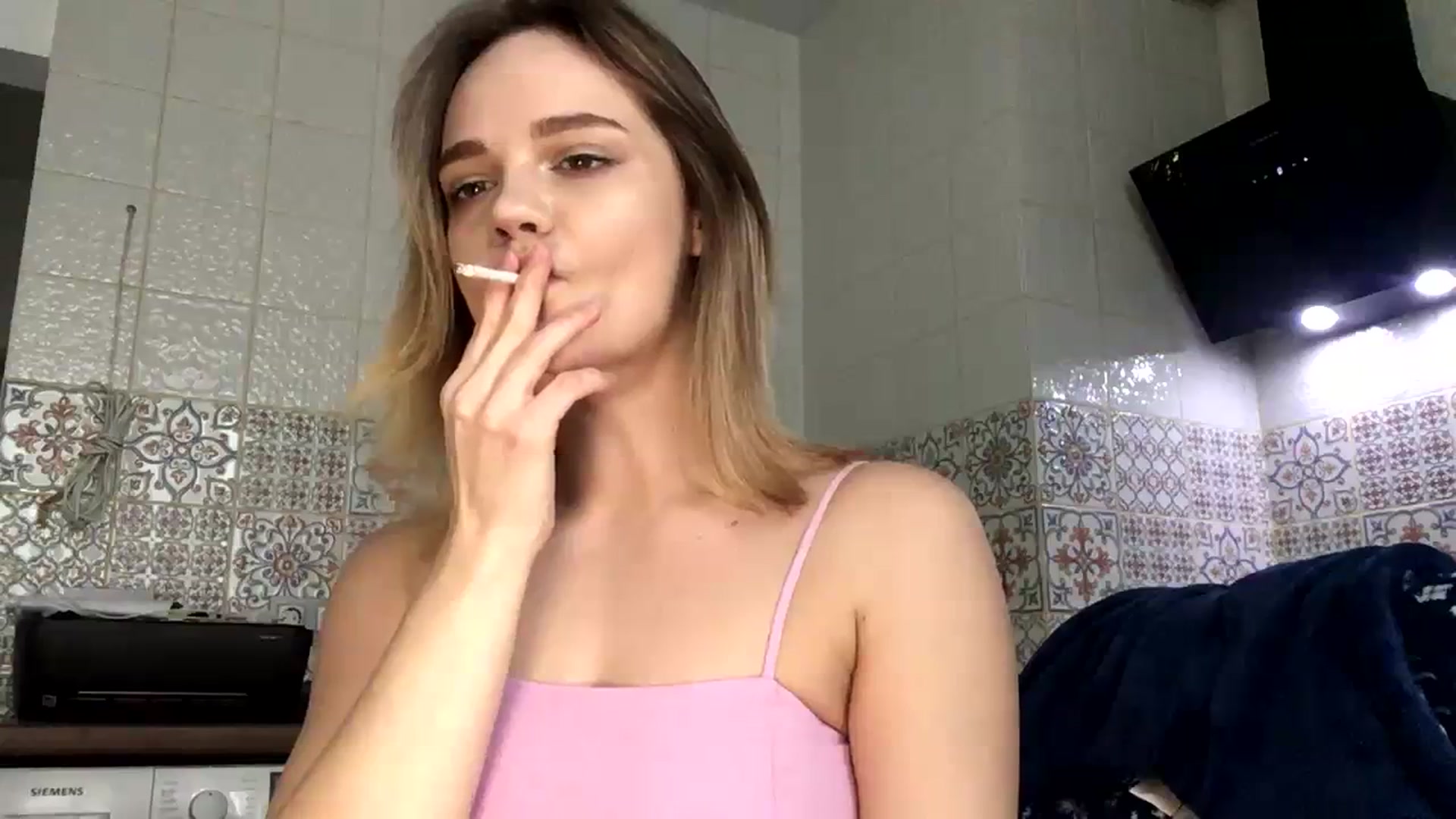 Gallery image thumbnail from ValentinaGirl's myfreecams stream on, 02/07/2024, 11:33 image 3 of 20