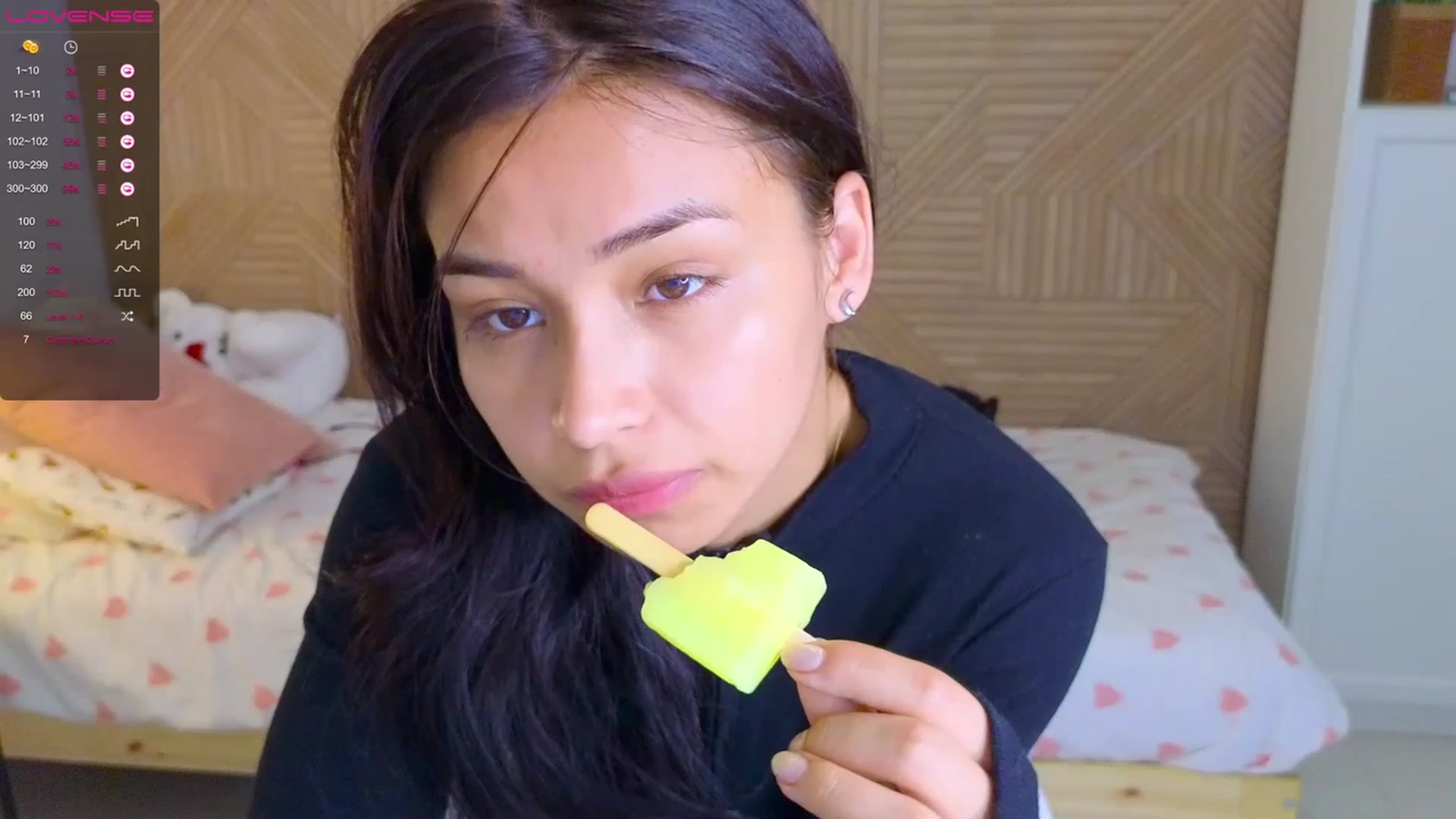 Gallery image thumbnail from ValentinaOxo's myfreecams stream on, 04/28/2023, 16:06 image 11 of 20