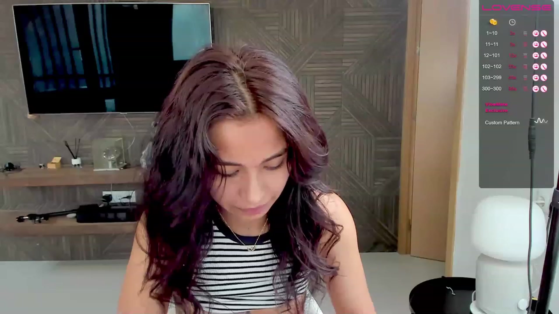 Gallery image thumbnail from ValentinaOxo's myfreecams stream on, 06/12/2023, 13:46 image 14 of 20