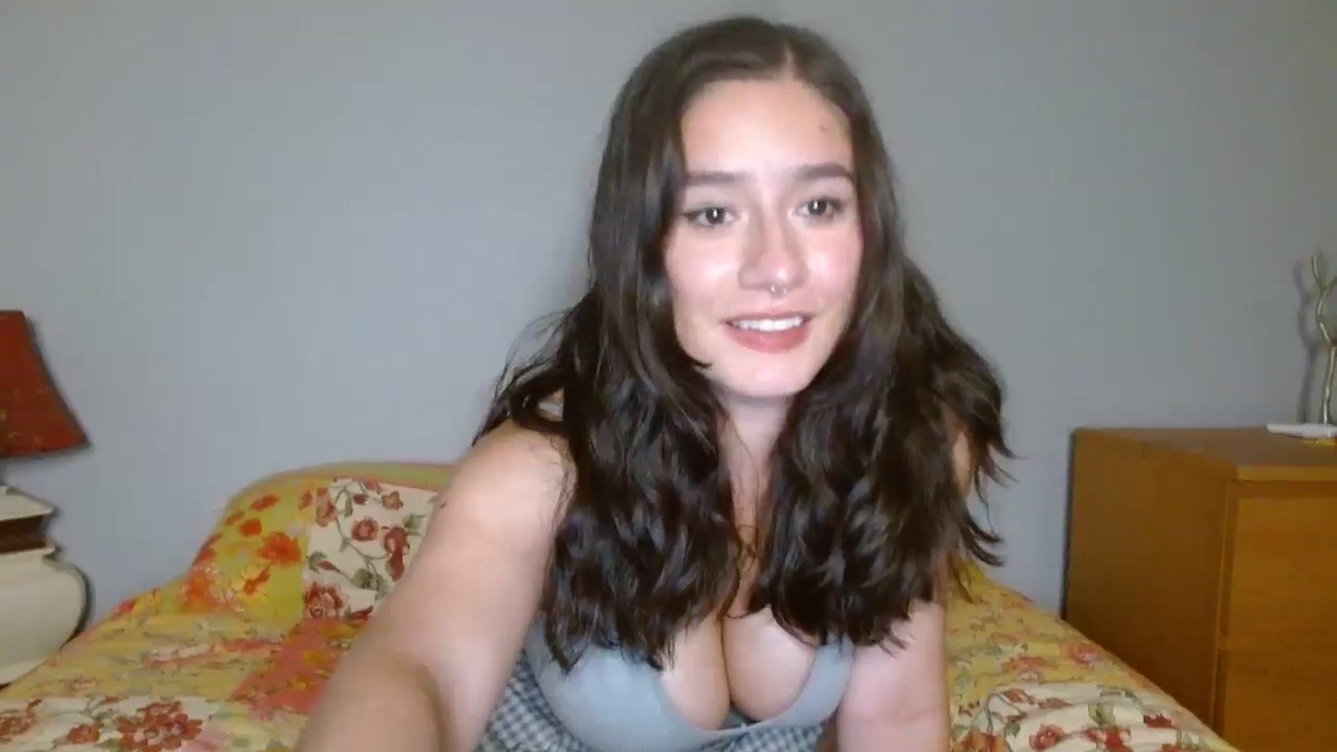 Gallery image thumbnail from ValentinaX4's myfreecams stream on, 07/29/2024, 03:48 image 20 of 20