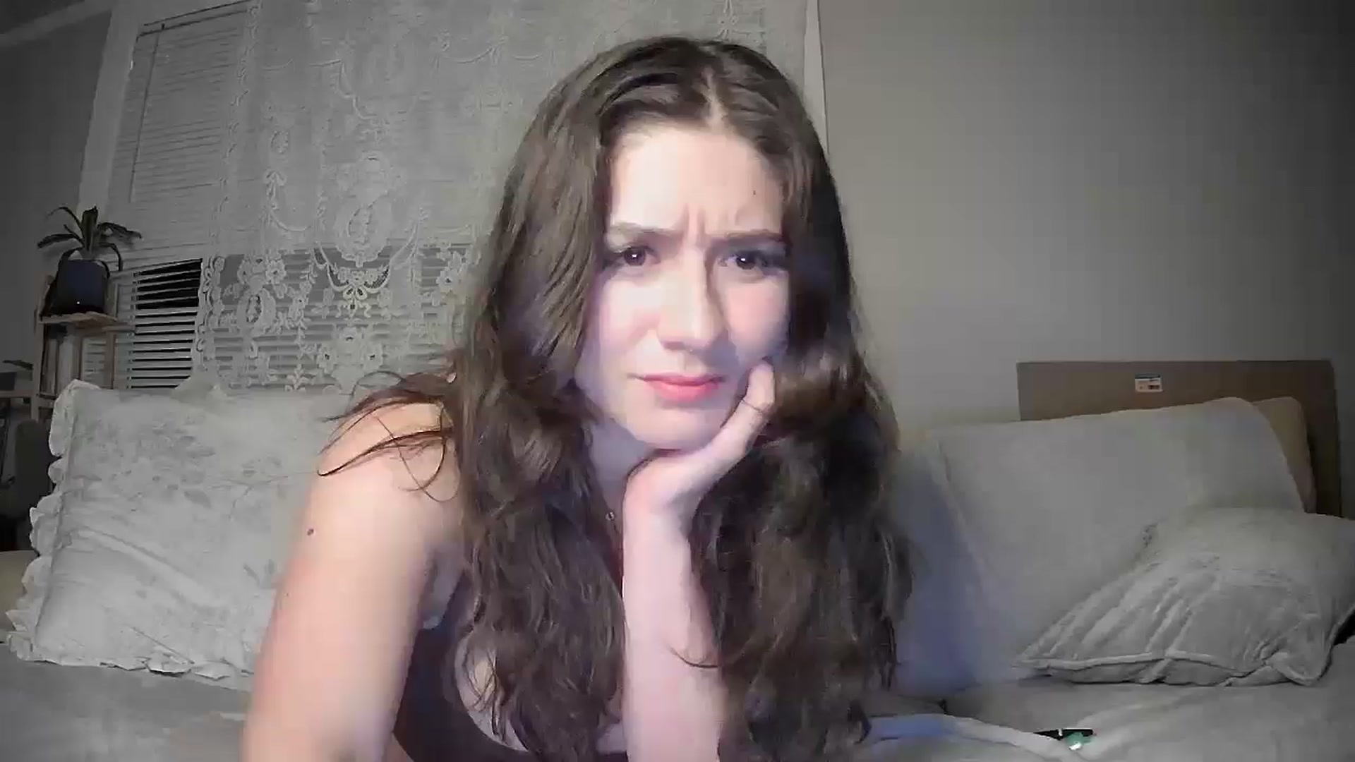 Gallery image thumbnail from ValentinaX4's myfreecams stream on, 05/07/2025, 11:38 image 6 of 20