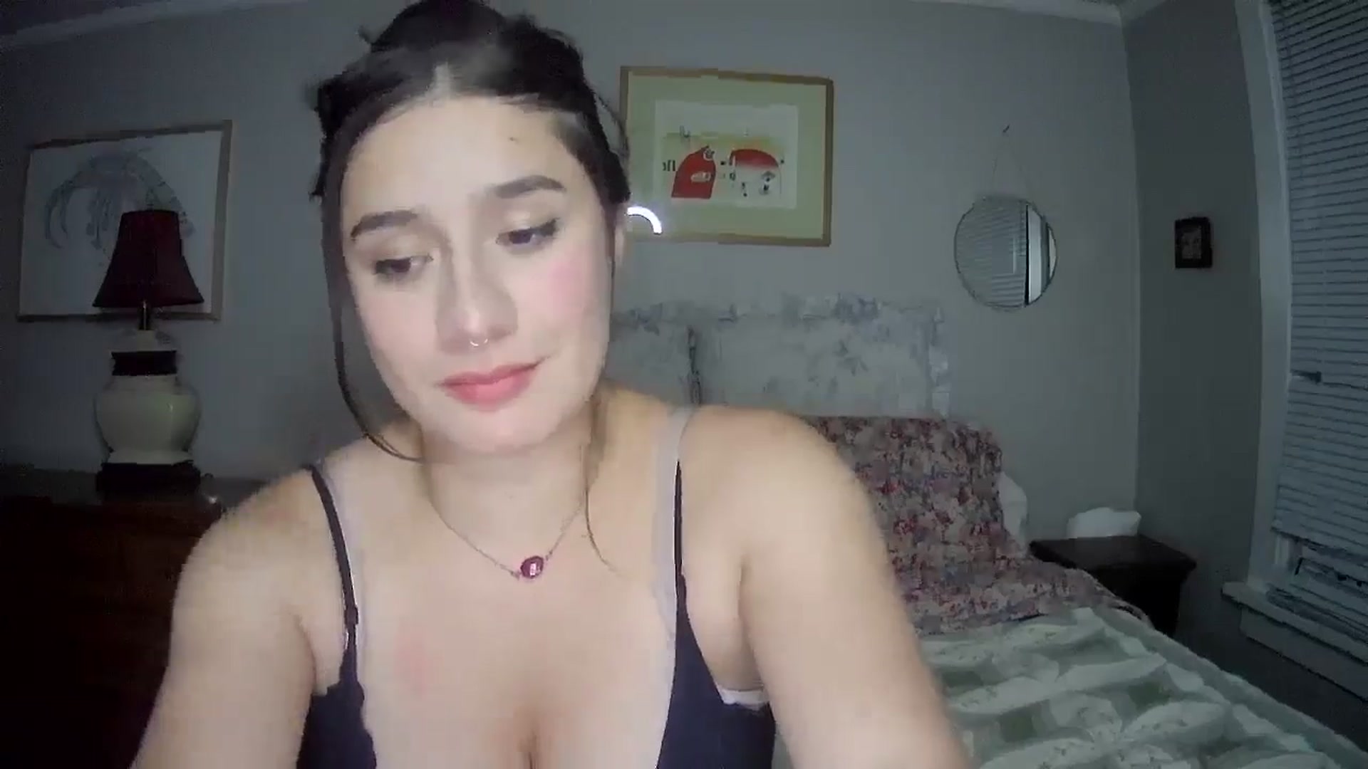 Gallery image thumbnail from ValentinaX4's myfreecams stream on, 06/04/2025, 09:01 image 17 of 20
