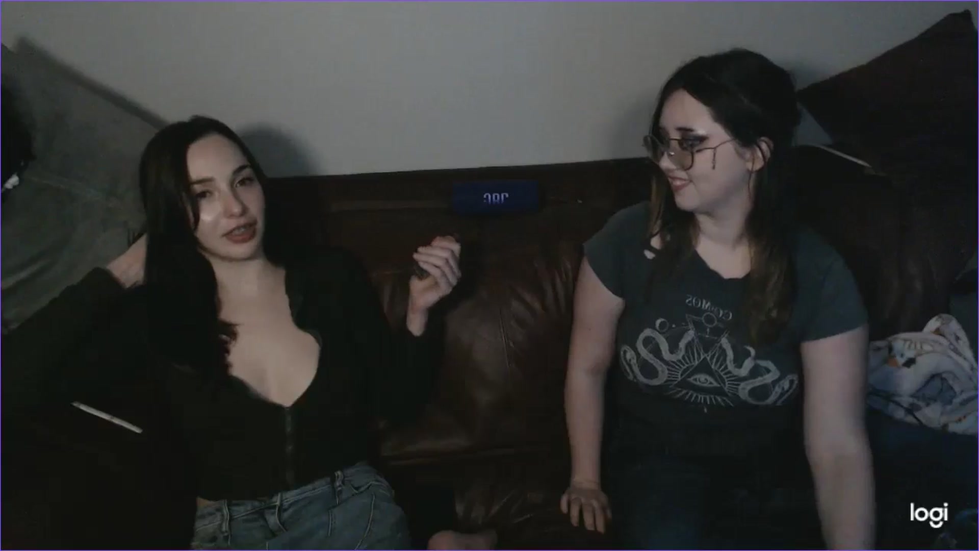 Gallery image thumbnail from ValentineR's myfreecams stream on, 04/09/2026, 14:04 image 9 of 20