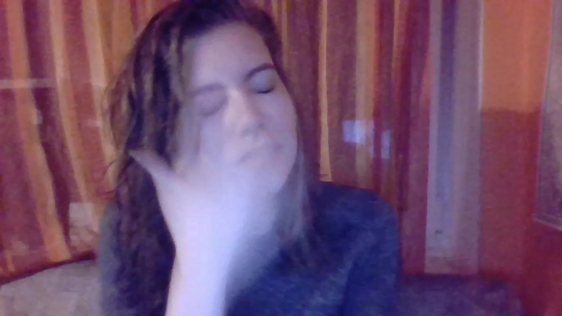Gallery image thumbnail from Valeriana_'s myfreecams stream on, 07/27/2023, 20:32 image 3 of 20