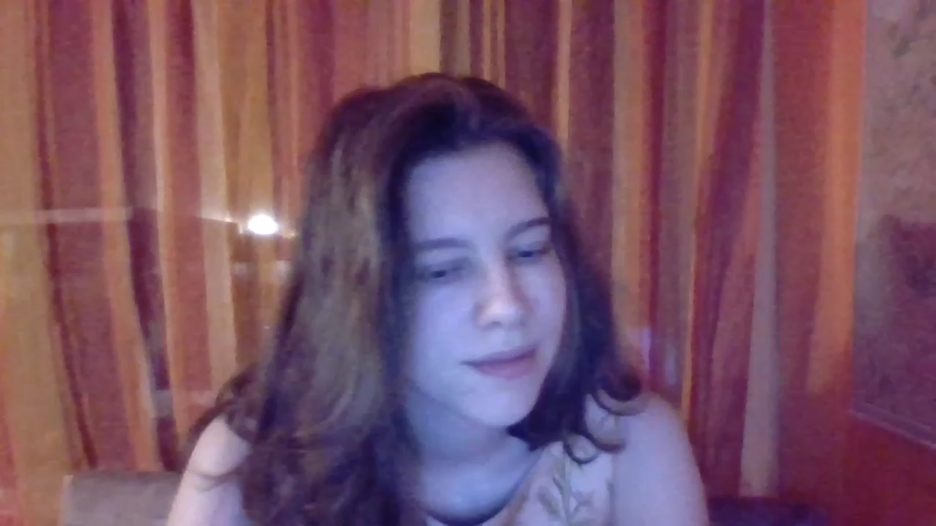 Gallery image thumbnail from Valeriana_'s myfreecams stream on, 07/28/2023, 19:19 image 5 of 20