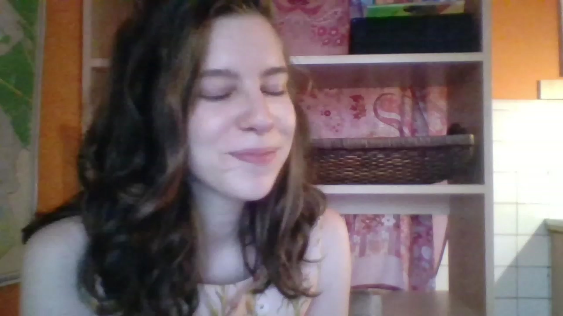 Gallery image thumbnail from Valeriana_'s myfreecams stream on, 07/31/2023, 16:49 image 14 of 20
