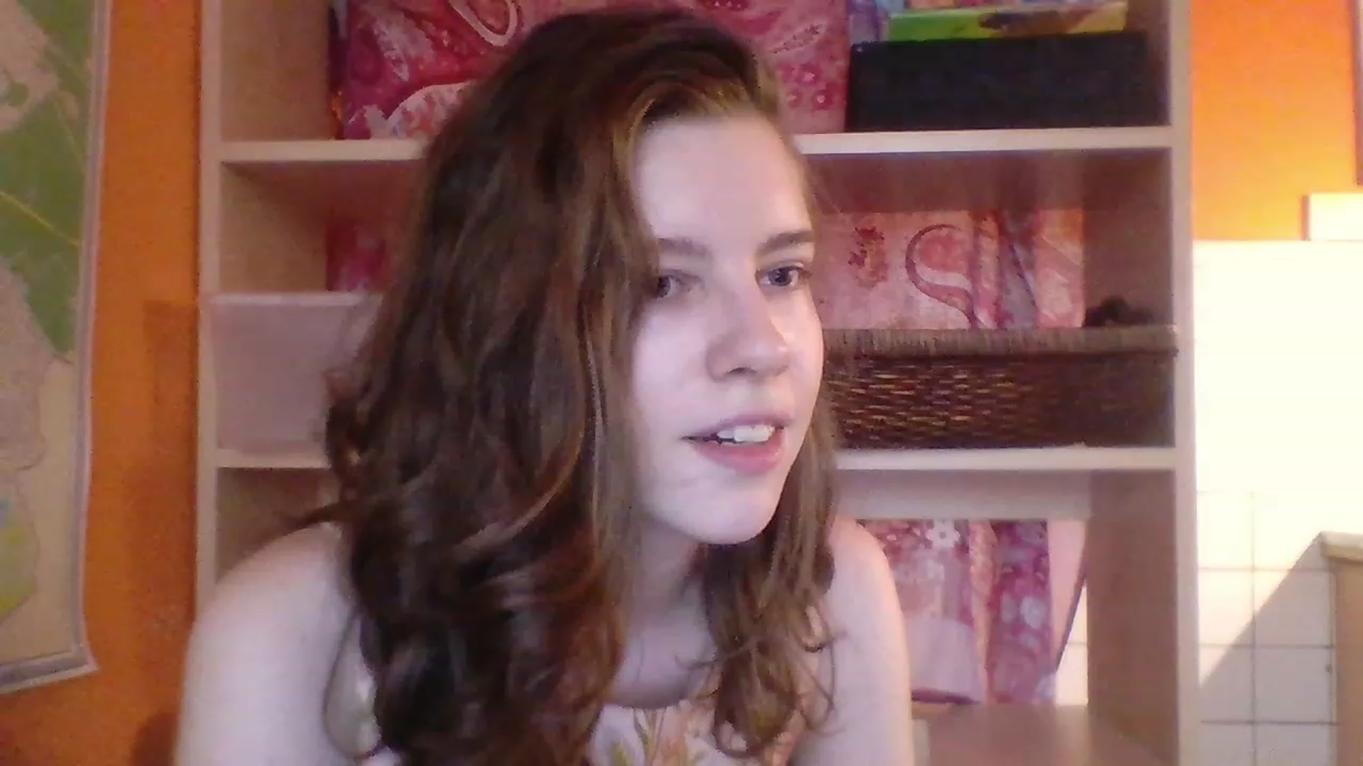 Gallery image thumbnail from Valeriana_'s myfreecams stream on, 07/31/2023, 16:49 image 5 of 20