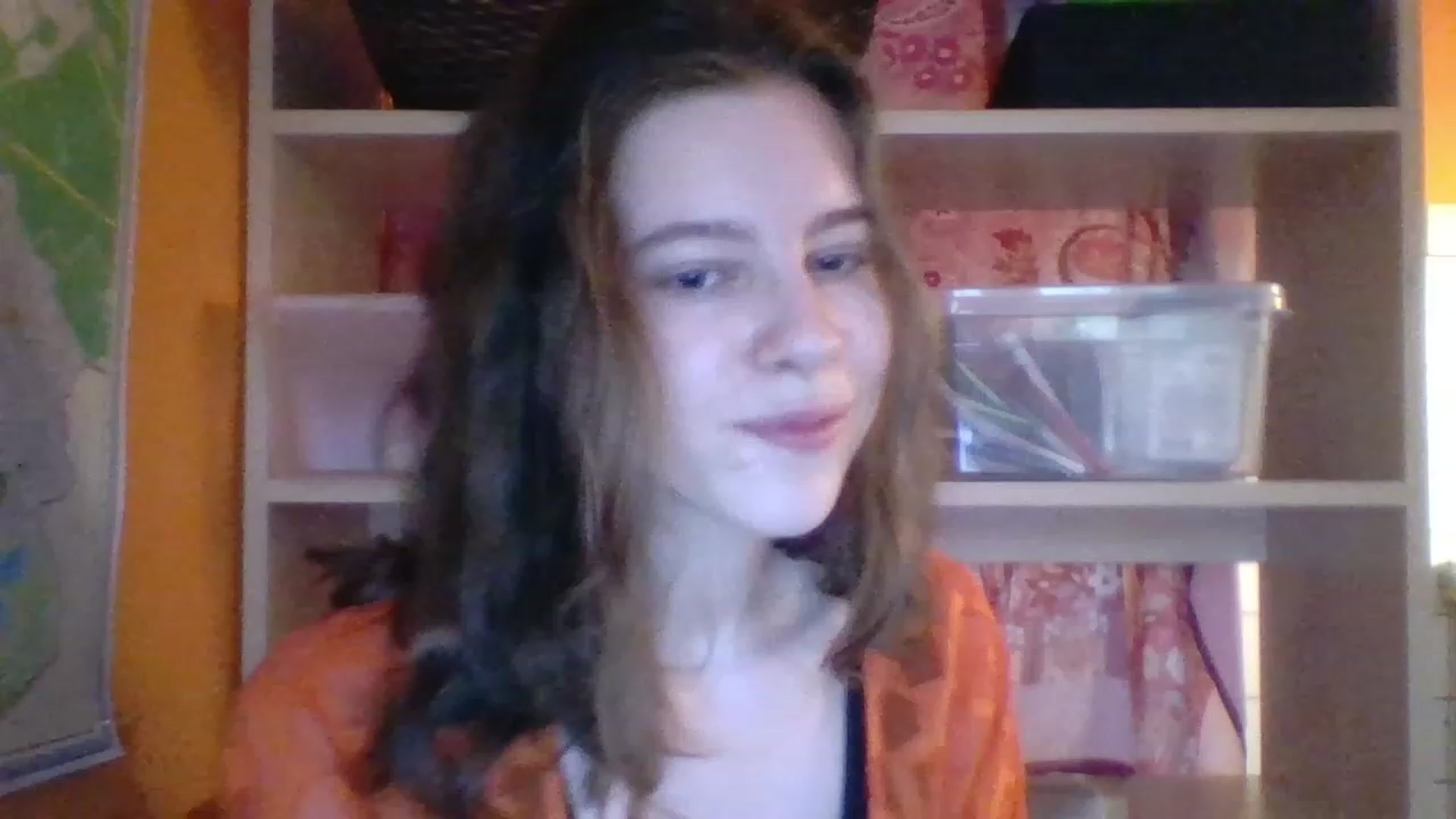 Gallery image thumbnail from Valeriana_'s myfreecams stream on, 08/03/2023, 17:46 image 9 of 20