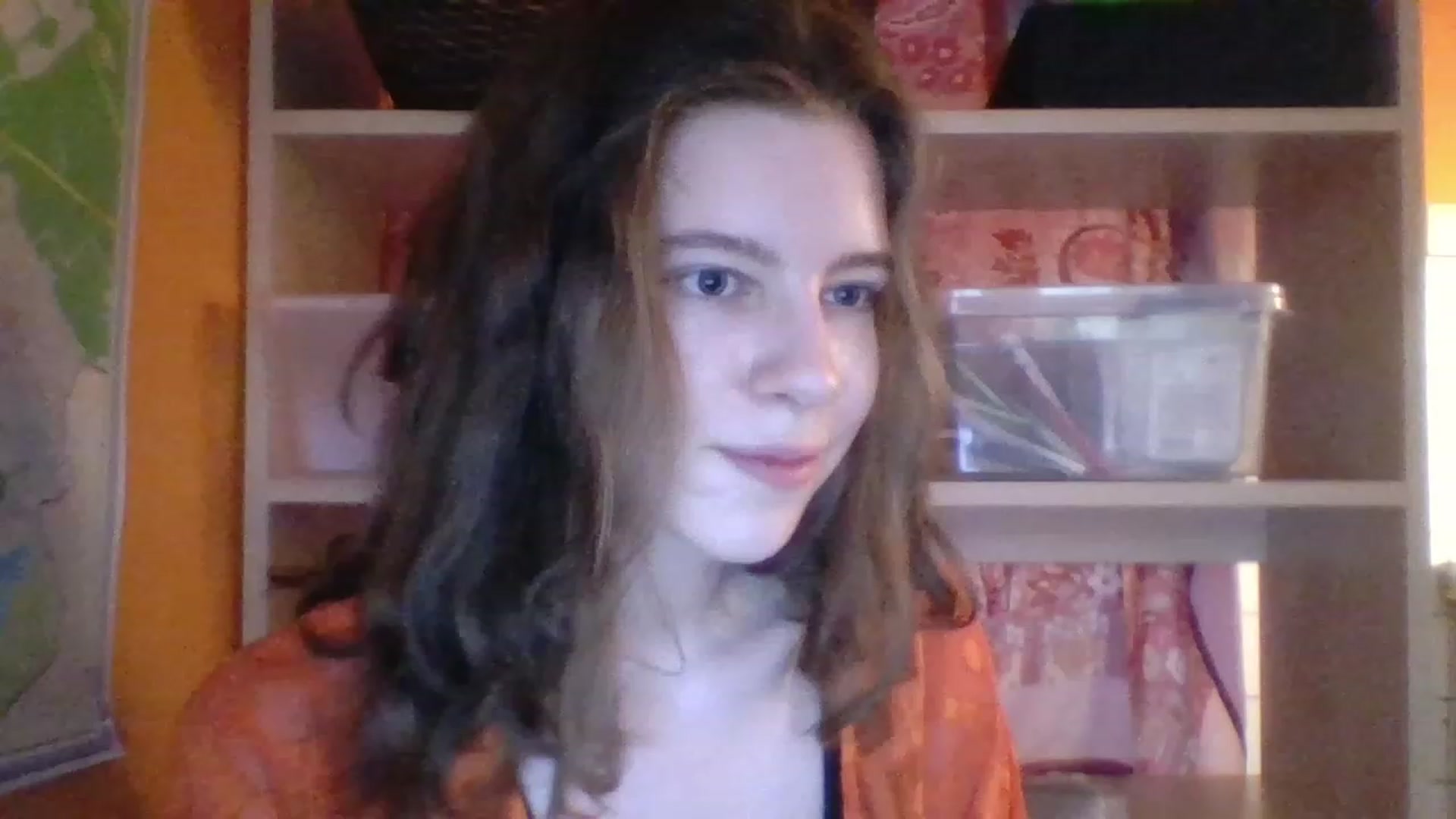 Gallery image thumbnail from Valeriana_'s myfreecams stream on, 08/03/2023, 17:46 image 11 of 20