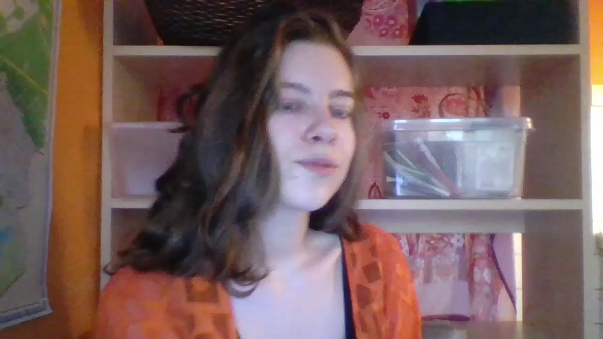 Gallery image thumbnail from Valeriana_'s myfreecams stream on, 08/03/2023, 17:46 image 3 of 20