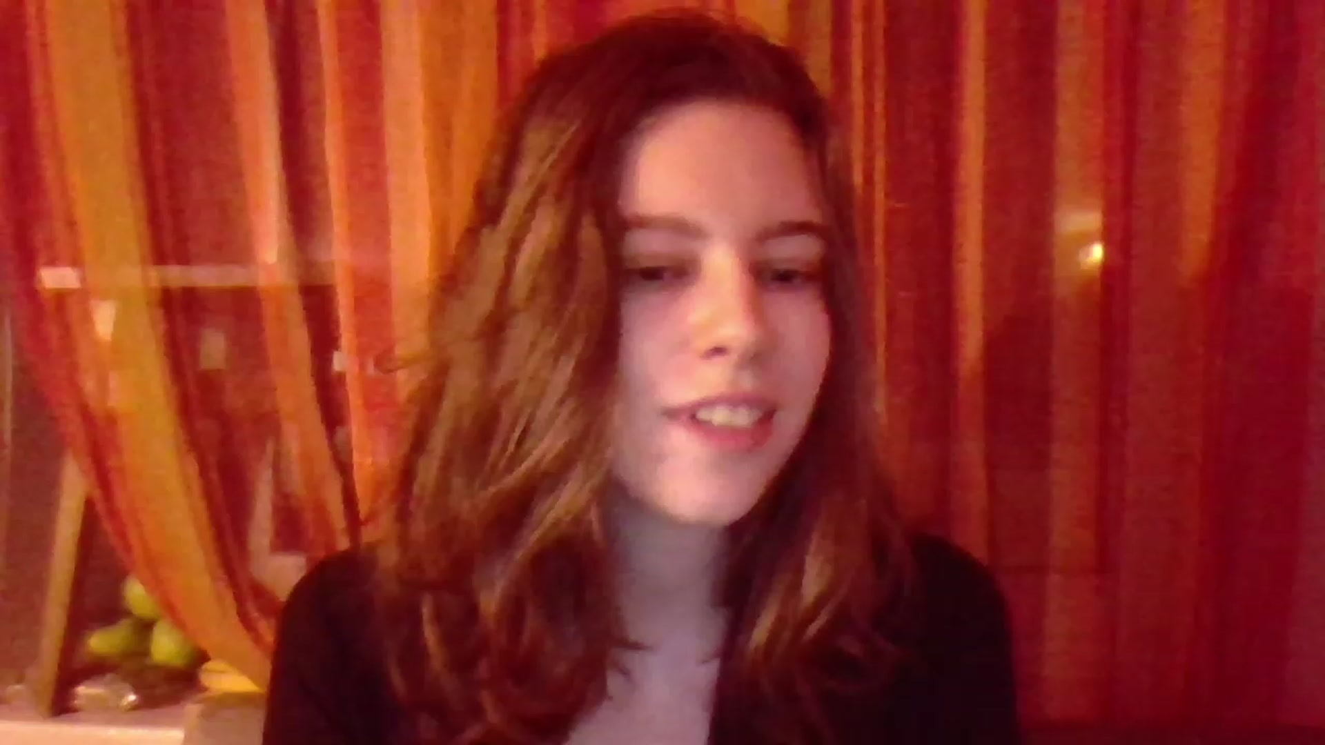 Gallery image thumbnail from Valeriana_'s myfreecams stream on, 08/10/2023, 22:00 image 7 of 20