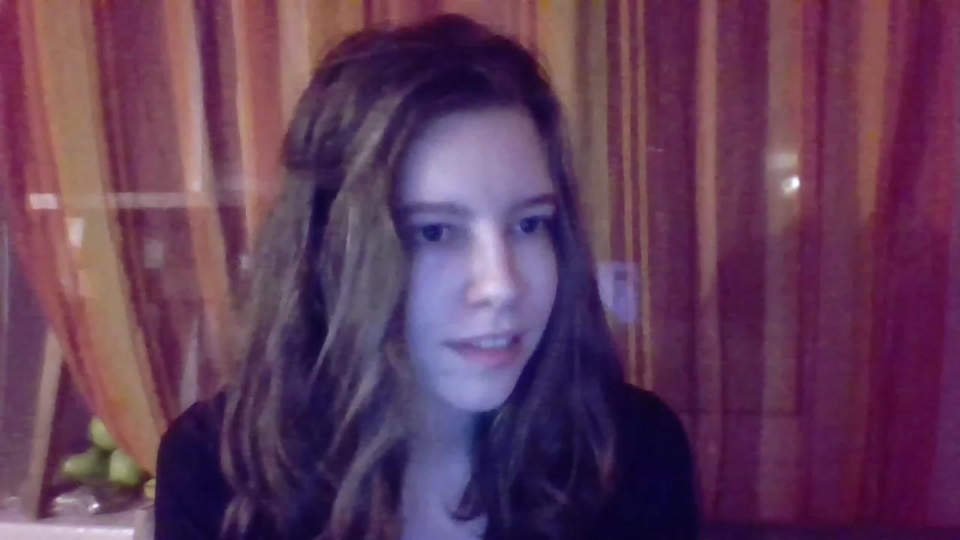 Gallery image thumbnail from Valeriana_'s myfreecams stream on, 08/10/2023, 22:00 image 12 of 20