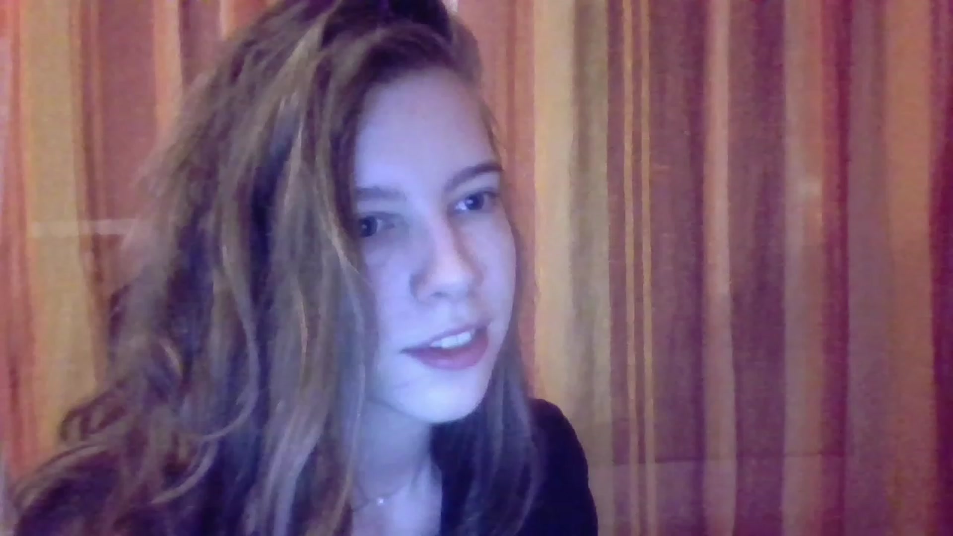 Gallery image thumbnail from Valeriana_'s myfreecams stream on, 08/13/2023, 22:31 image 4 of 20