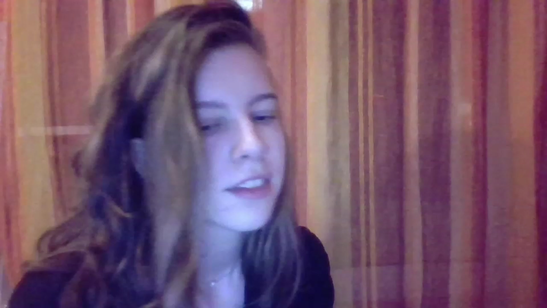 Gallery image thumbnail from Valeriana_'s myfreecams stream on, 08/13/2023, 22:31 image 8 of 20
