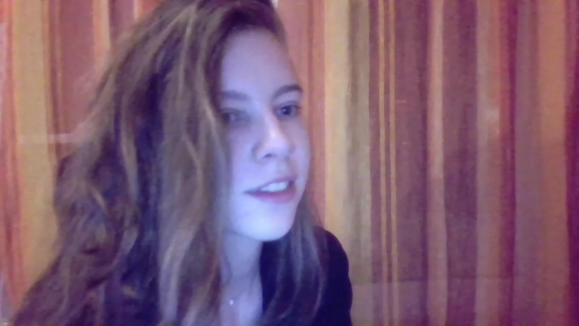 Gallery image thumbnail from Valeriana_'s myfreecams stream on, 08/13/2023, 22:31 image 2 of 20