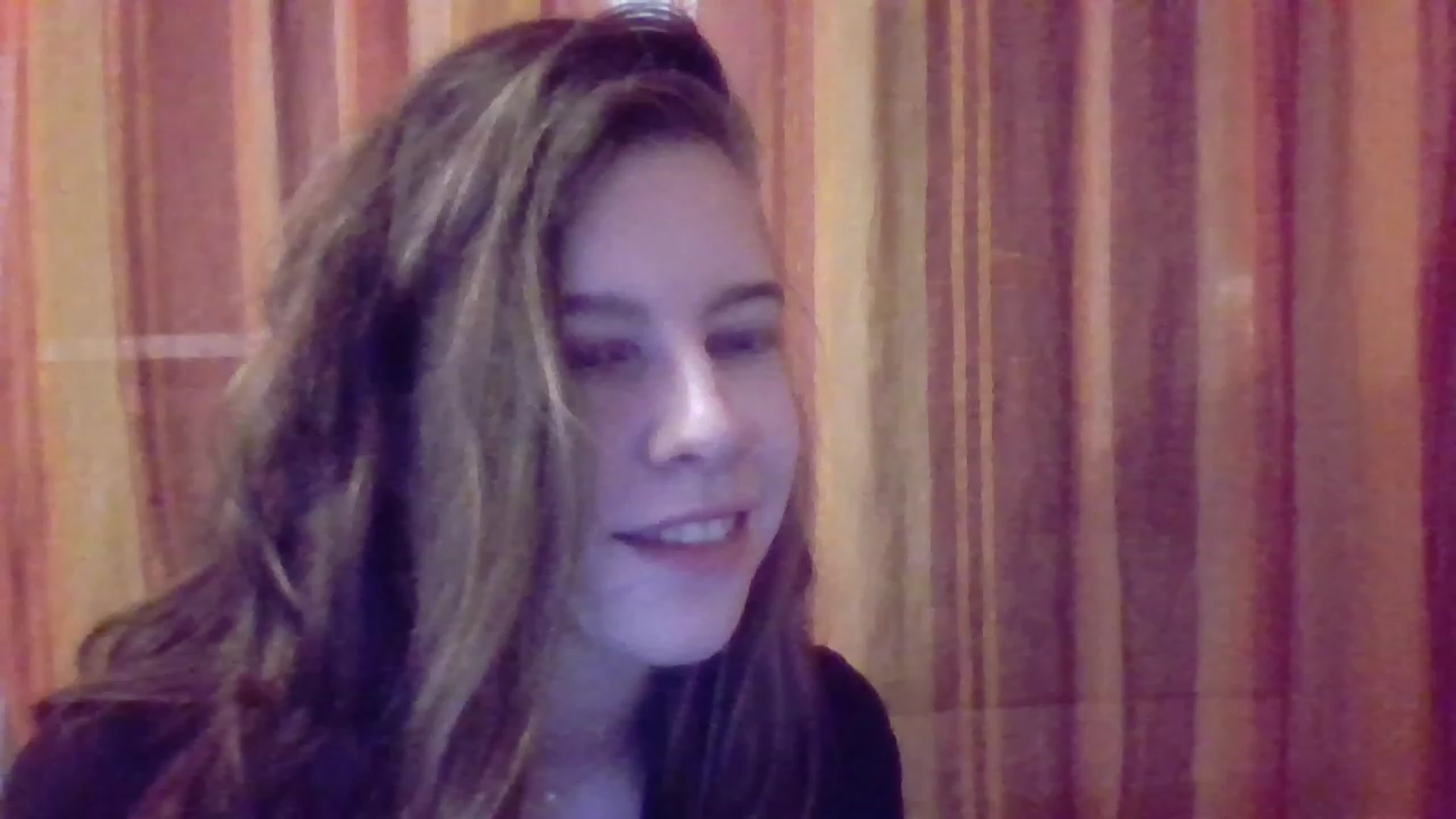 Gallery image thumbnail from Valeriana_'s myfreecams stream on, 08/13/2023, 22:31 image 19 of 20