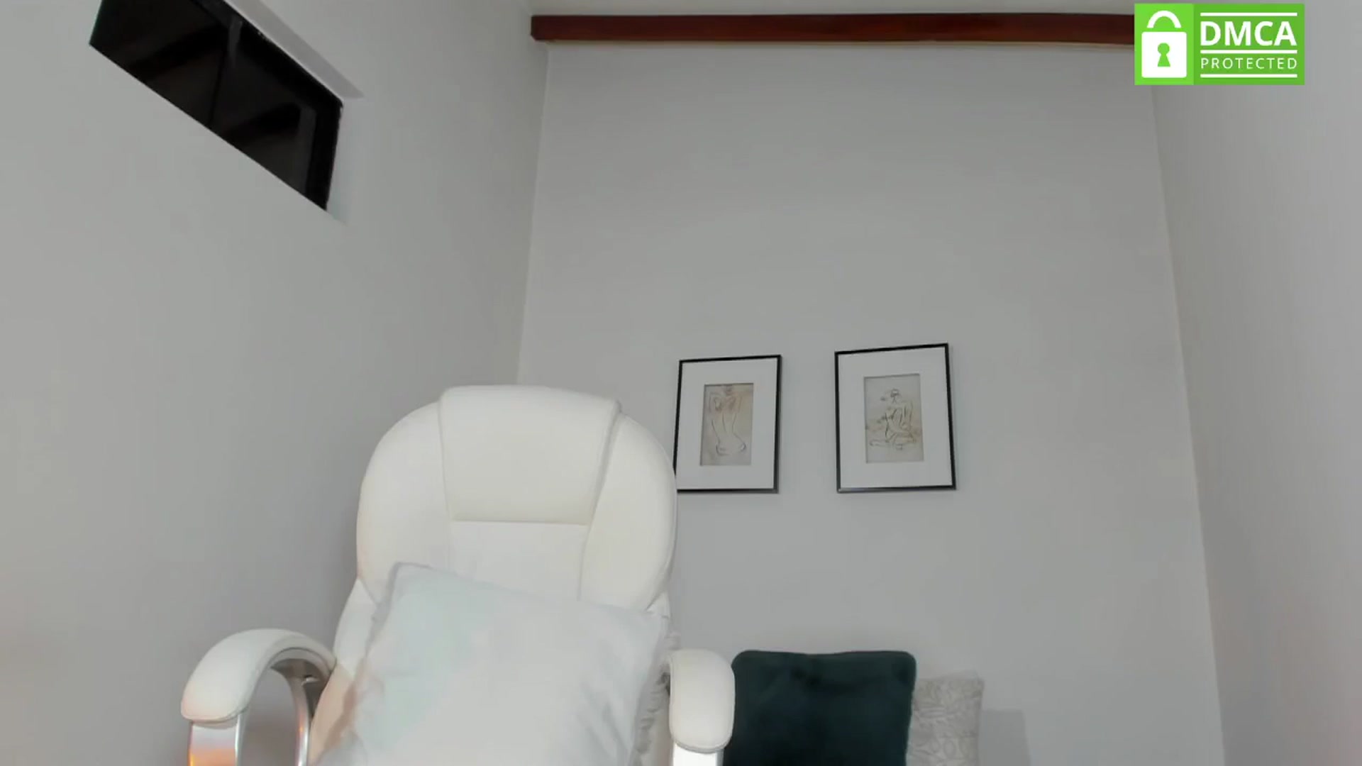 Gallery image thumbnail from Valerierogers's myfreecams stream on, 05/24/2025, 11:17 image 3 of 20