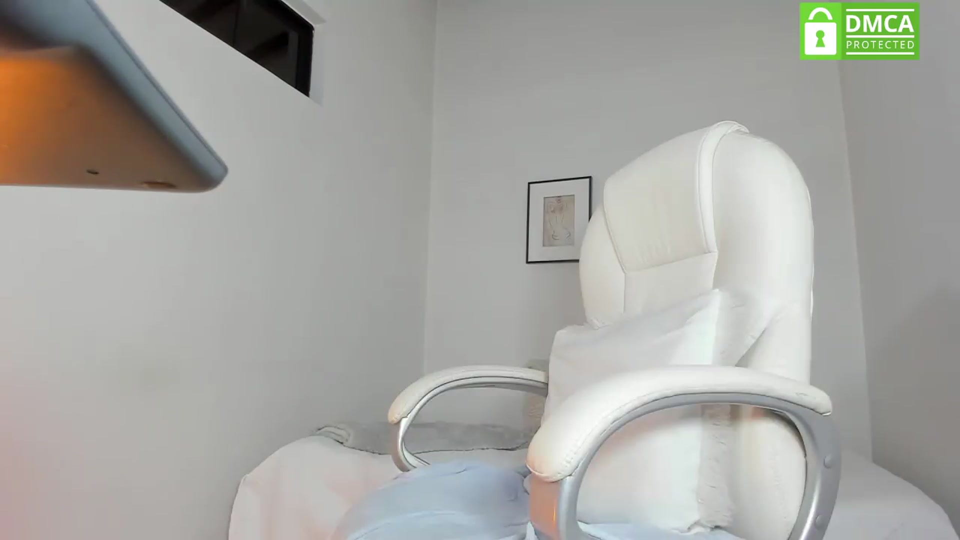 Gallery image thumbnail from Valerierogers's myfreecams stream on, 06/11/2026, 07:43 image 18 of 20