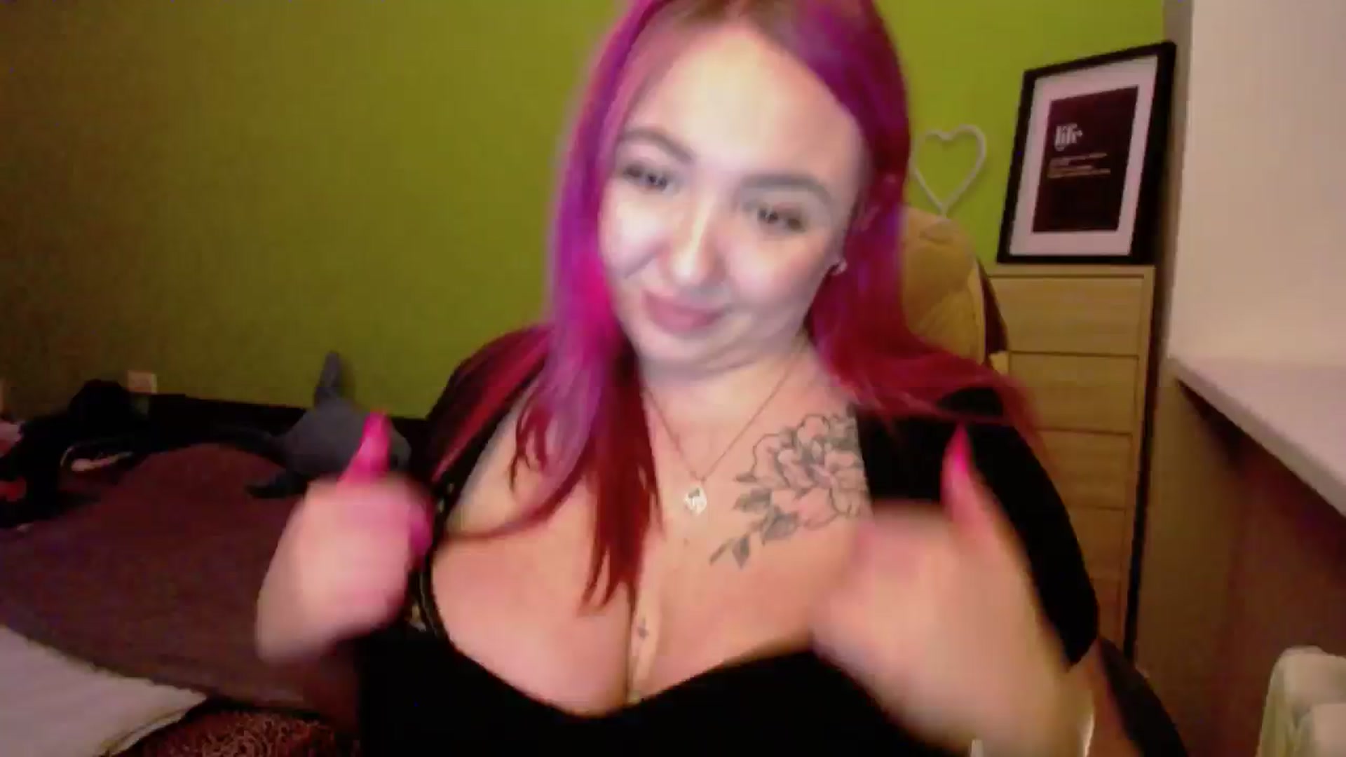Gallery image thumbnail from Valeriya4353's myfreecams stream on, 01/30/2025, 17:27 image 5 of 20