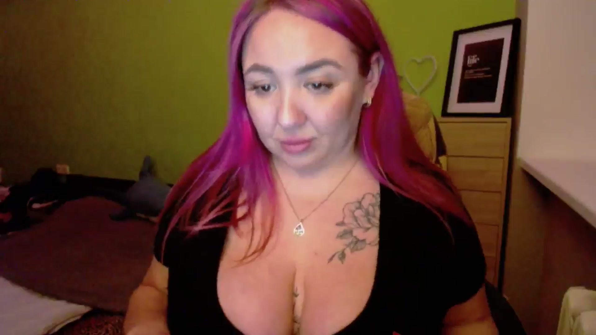 Gallery image thumbnail from Valeriya4353's myfreecams stream on, 01/30/2025, 17:27 image 9 of 20