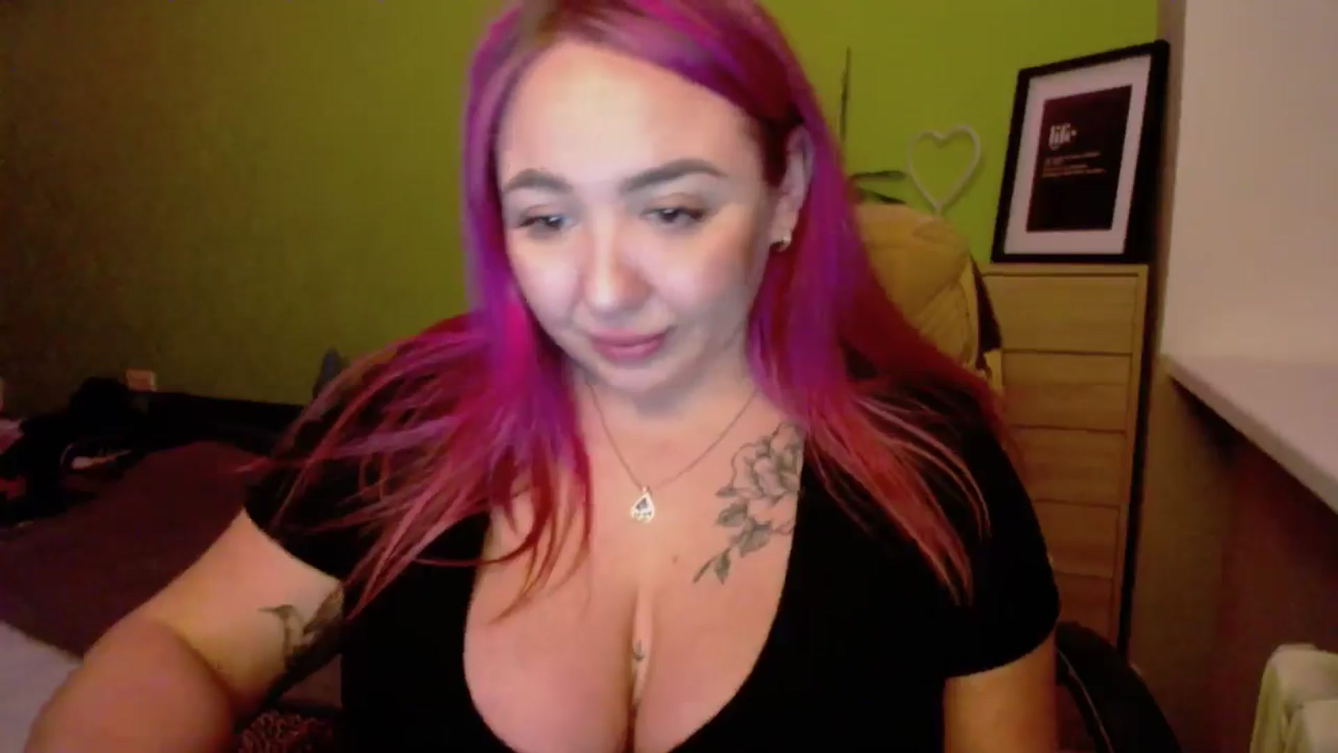Gallery image thumbnail from Valeriya4353's myfreecams stream on, 01/30/2025, 17:27 image 11 of 20