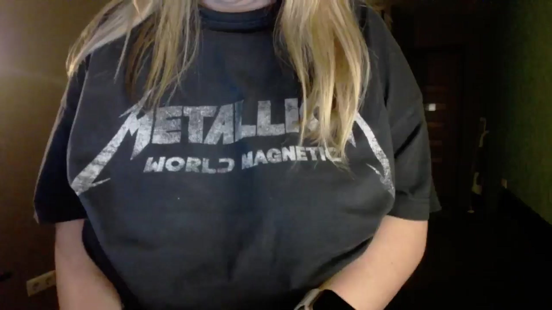 Gallery image thumbnail from Valeriya4353's myfreecams stream on, 02/19/2025, 15:27 image 14 of 20