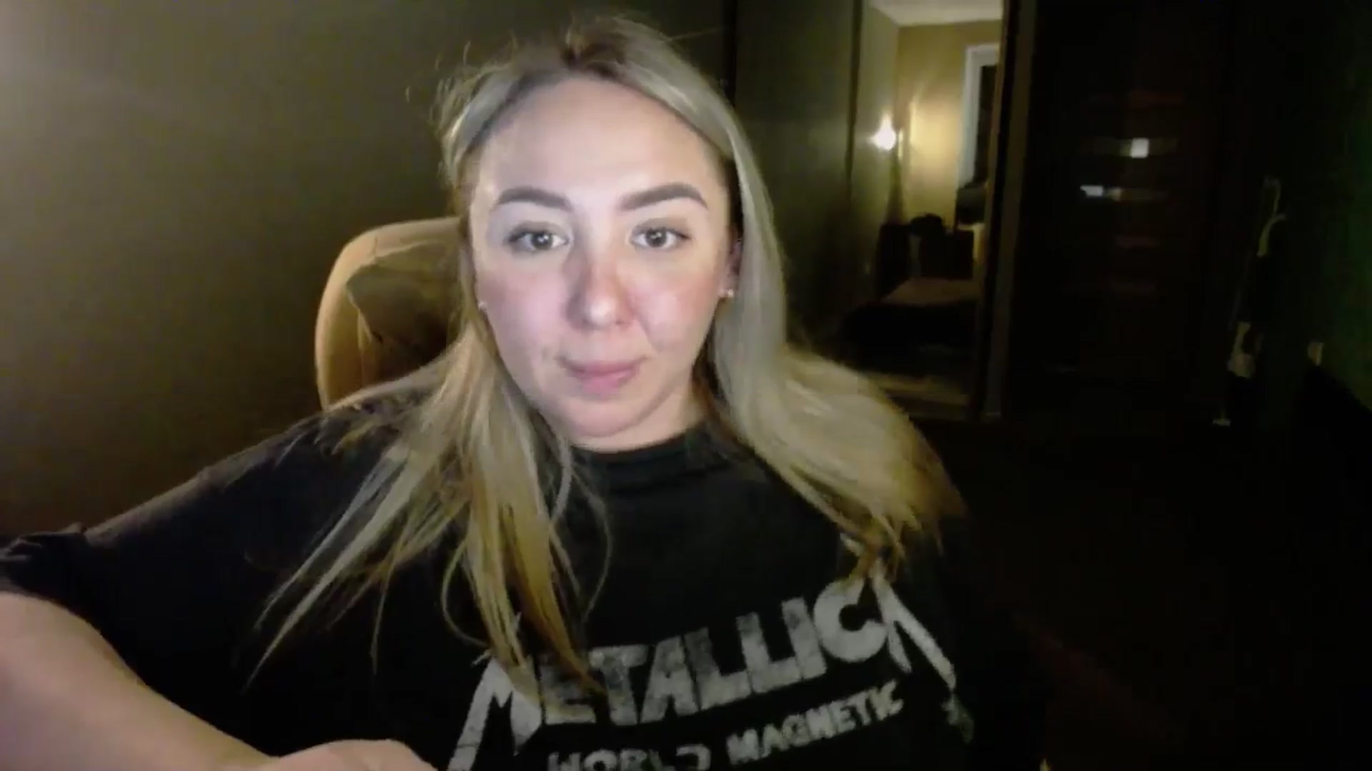 Gallery image thumbnail from Valeriya4353's myfreecams stream on, 02/19/2025, 15:27 image 16 of 20
