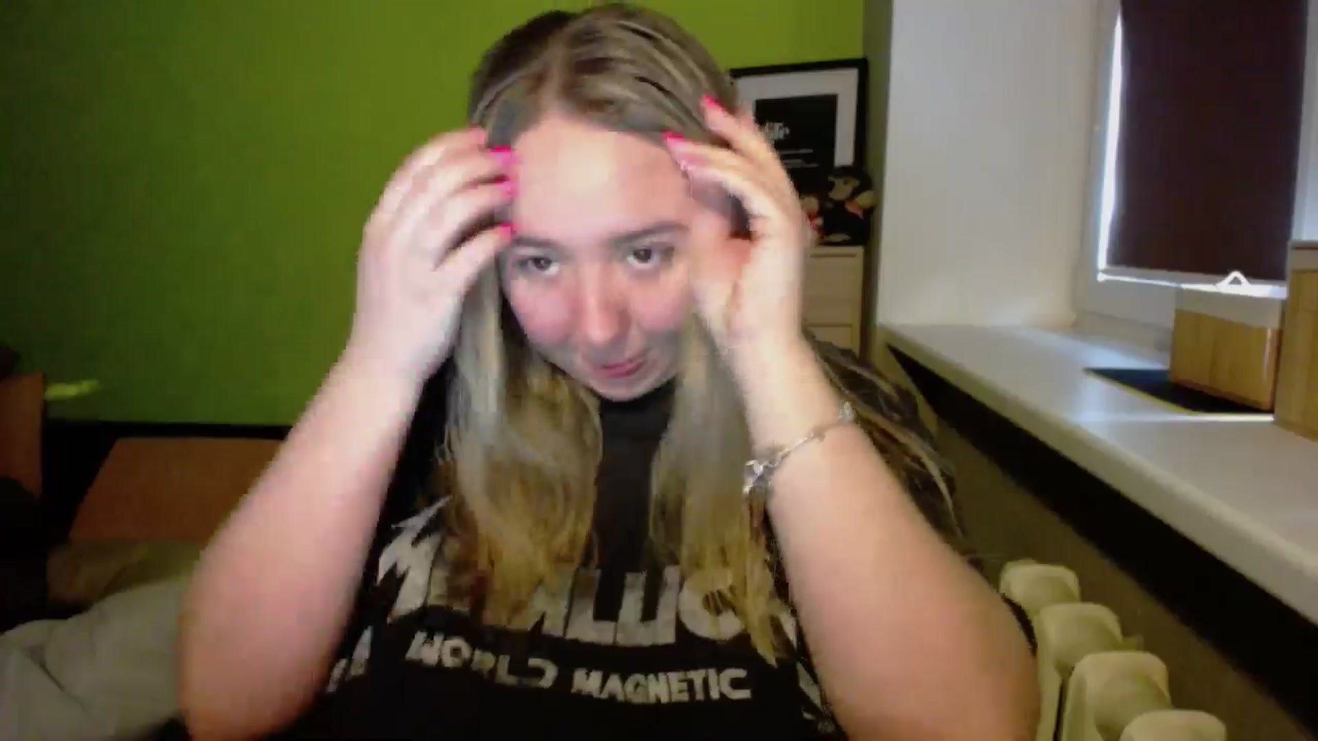 Gallery image thumbnail from Valeriya4353's myfreecams stream on, 02/25/2025, 14:48 image 5 of 20