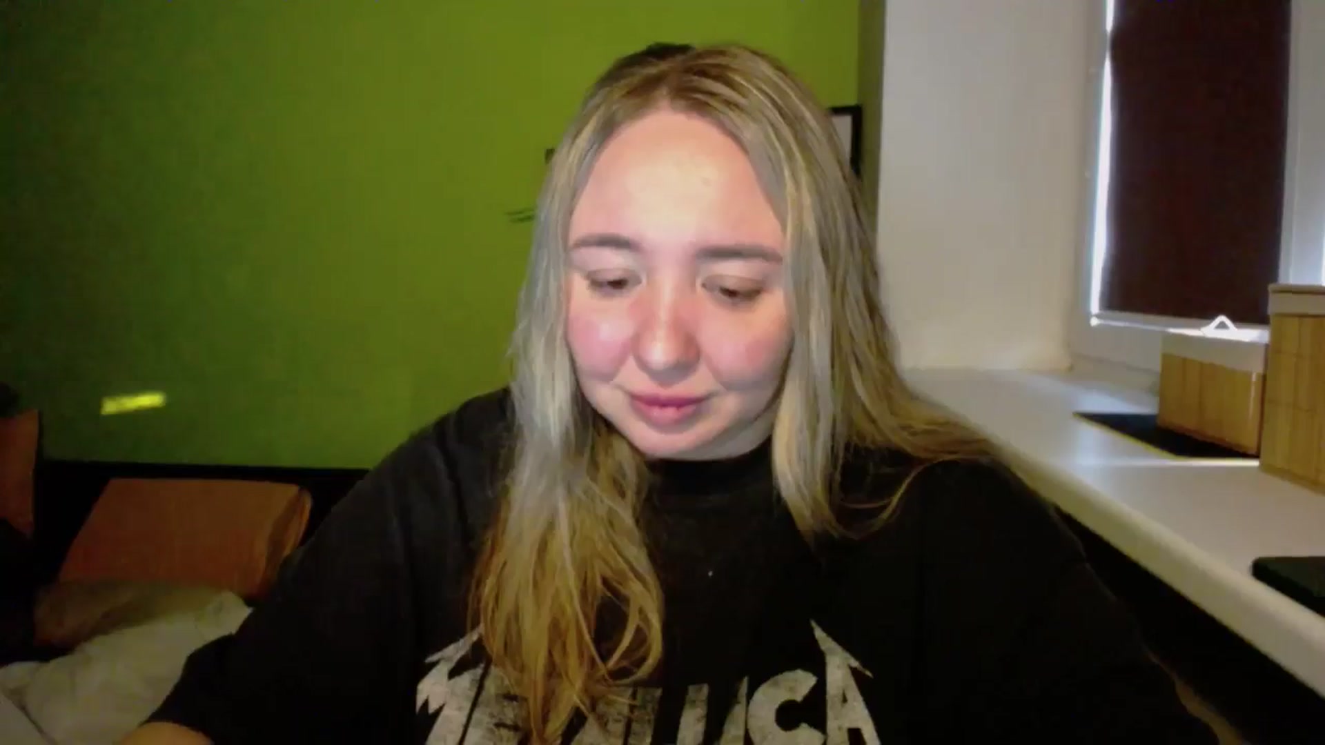 Gallery image thumbnail from Valeriya4353's myfreecams stream on, 02/25/2025, 14:48 image 17 of 20