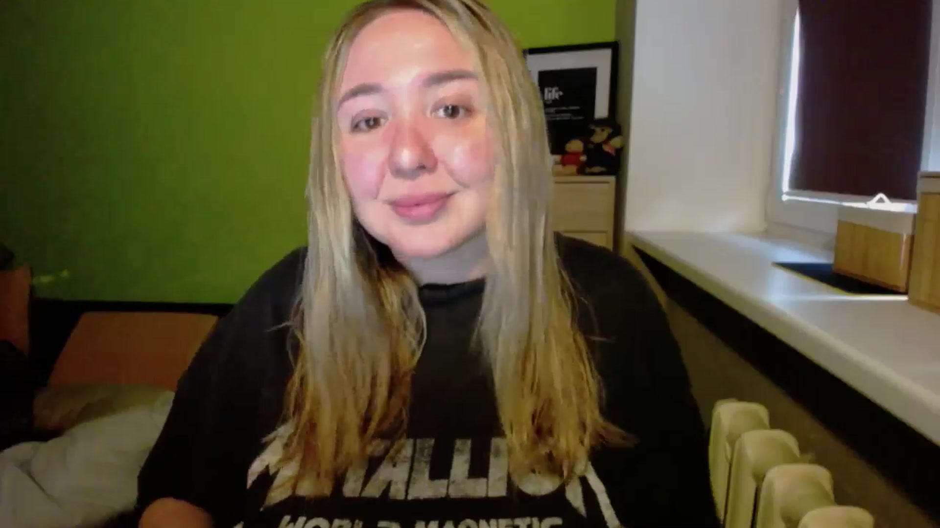 Gallery image thumbnail from Valeriya4353's myfreecams stream on, 02/25/2025, 14:48 image 4 of 20
