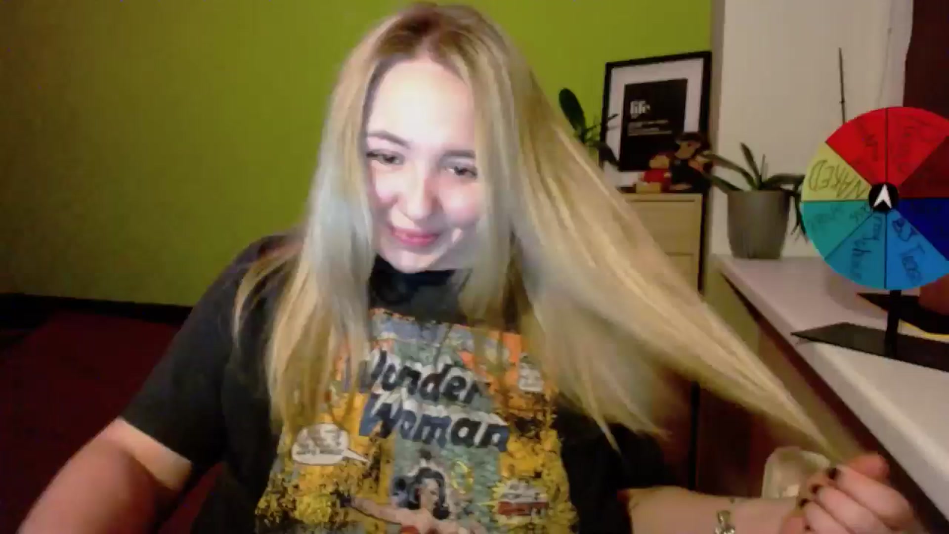 Gallery image thumbnail from Valeriya4353's myfreecams stream on, 02/28/2025, 17:42 image 1 of 20