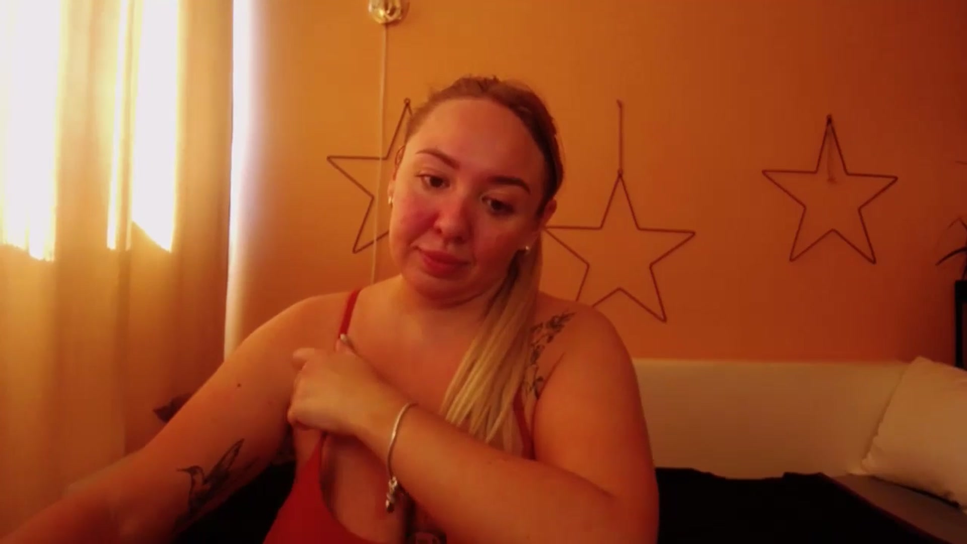 Gallery image thumbnail from Valeriya69's myfreecams stream on, 08/15/2024, 11:42 image 18 of 20