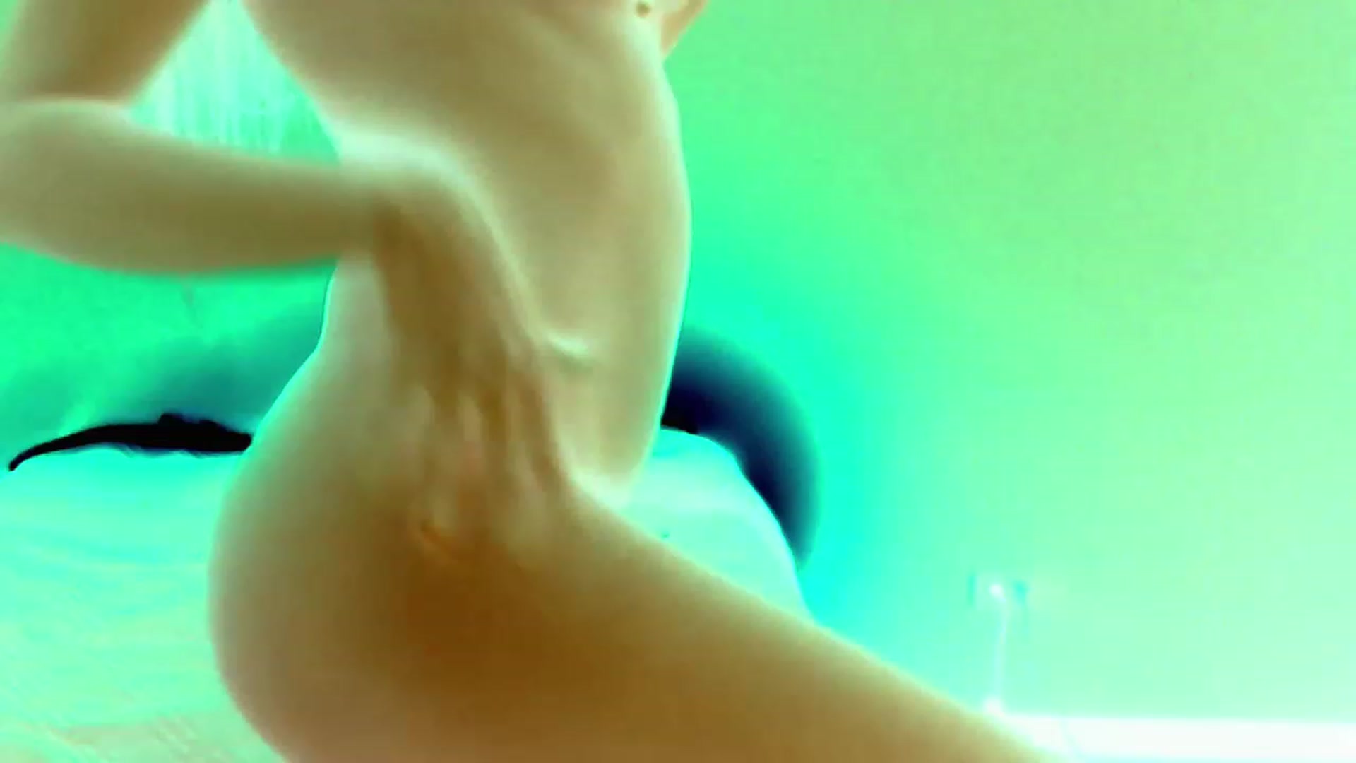 Gallery image thumbnail from Valery2love's myfreecams stream on, 12/02/2022, 08:56 image 16 of 20