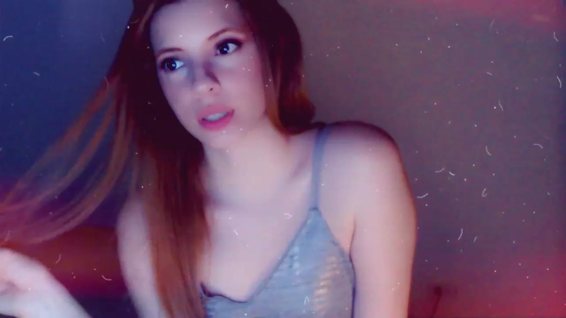 Gallery image thumbnail from Valery2love's myfreecams stream on, 12/23/2022, 07:11 image 16 of 20