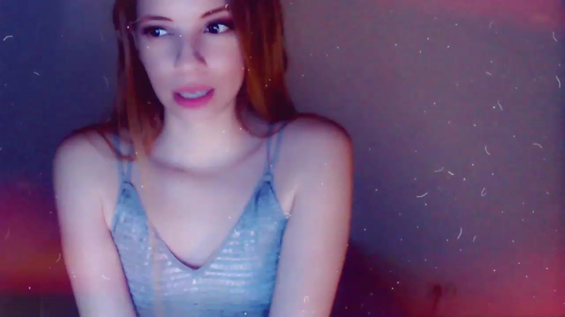 Gallery image thumbnail from Valery2love's myfreecams stream on, 12/23/2022, 07:11 image 12 of 20