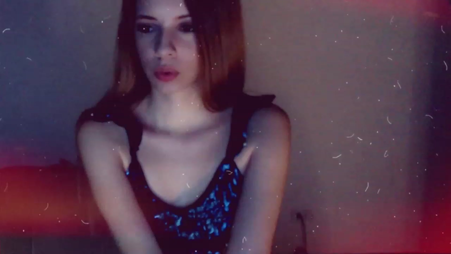 Gallery image thumbnail from Valery2love's myfreecams stream on, 12/28/2022, 07:28 image 1 of 20