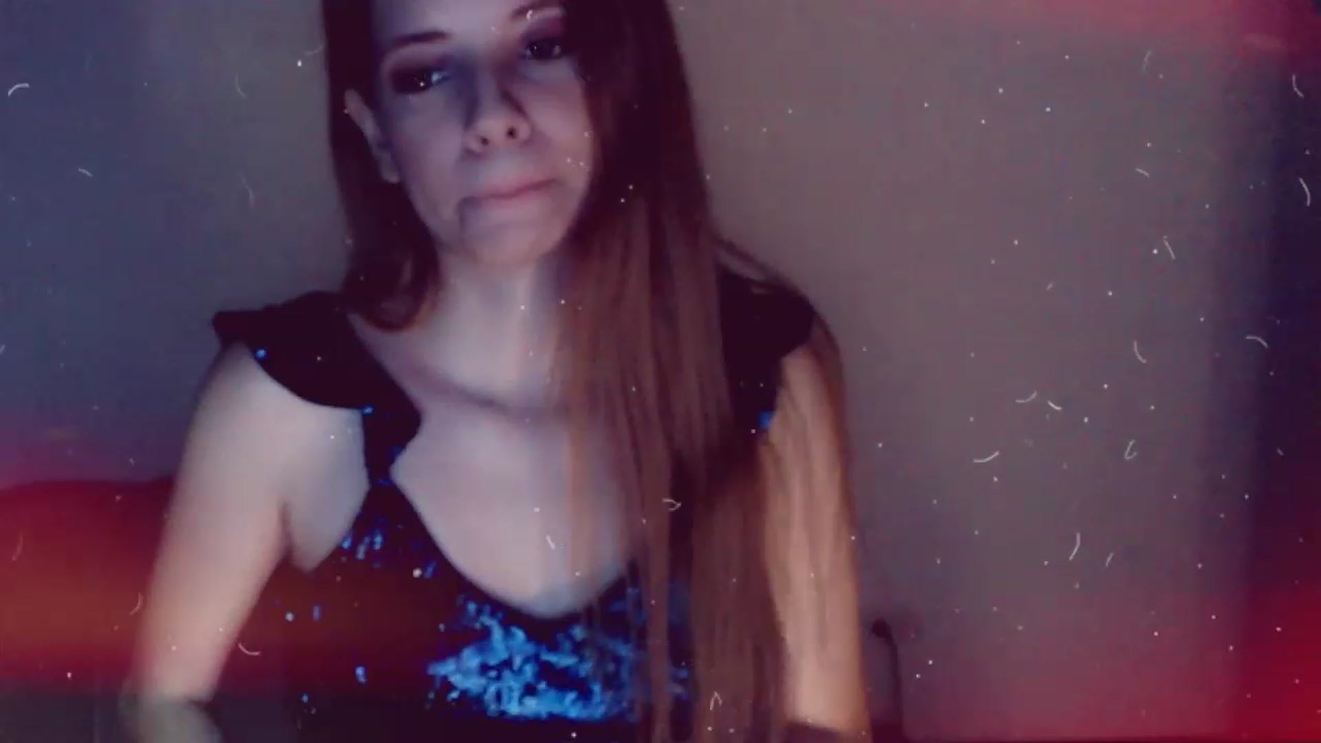 Gallery image thumbnail from Valery2love's myfreecams stream on, 12/28/2022, 07:28 image 9 of 20