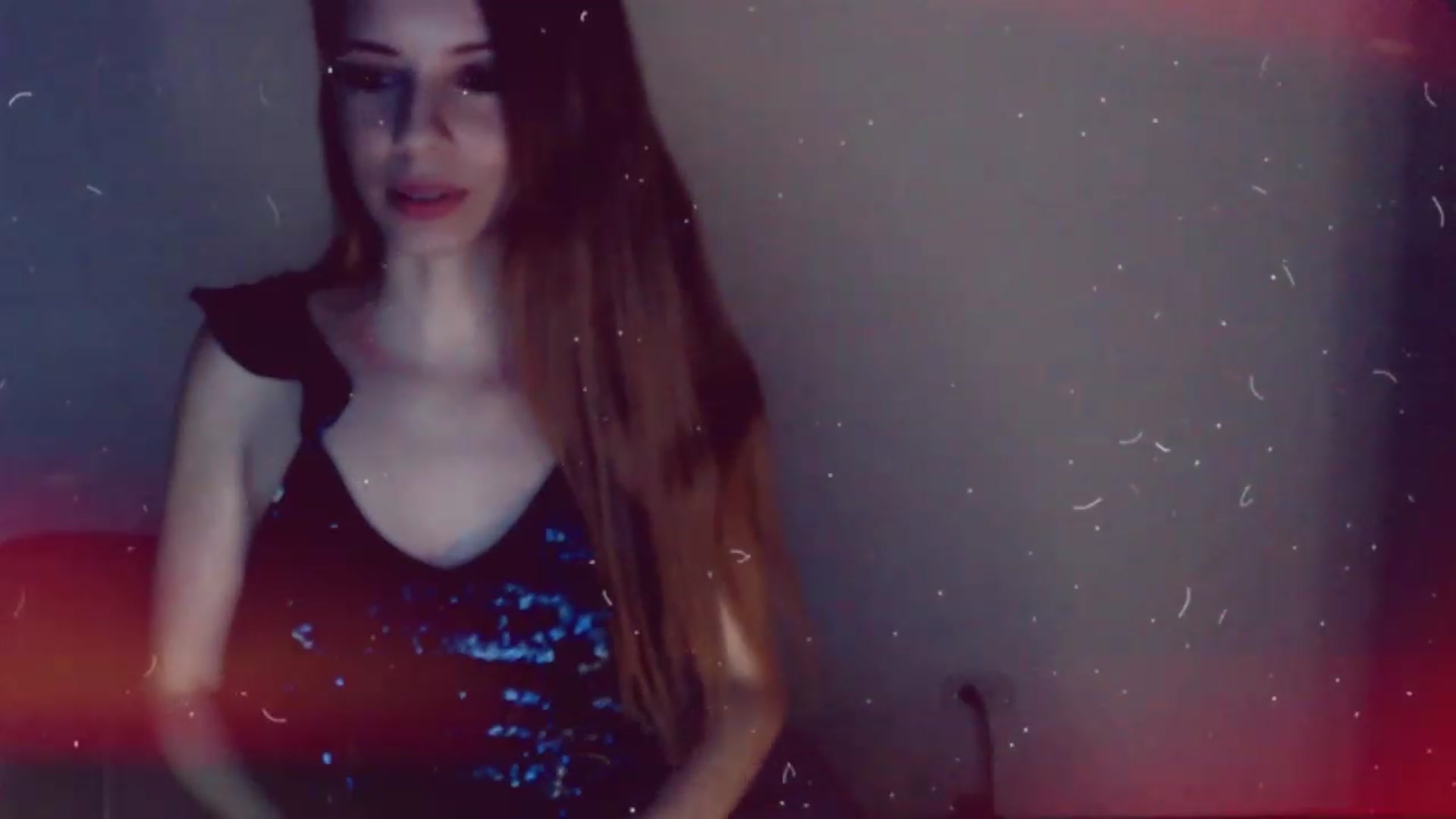 Gallery image thumbnail from Valery2love's myfreecams stream on, 12/28/2022, 07:28 image 5 of 20