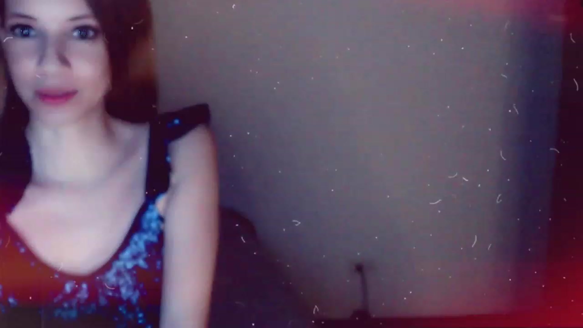 Gallery image thumbnail from Valery2love's myfreecams stream on, 12/28/2022, 08:53 image 3 of 20