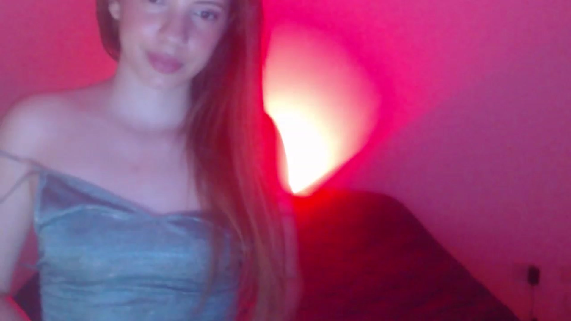 Gallery image thumbnail from Valery2love's myfreecams stream on, 03/01/2023, 07:42 image 5 of 20