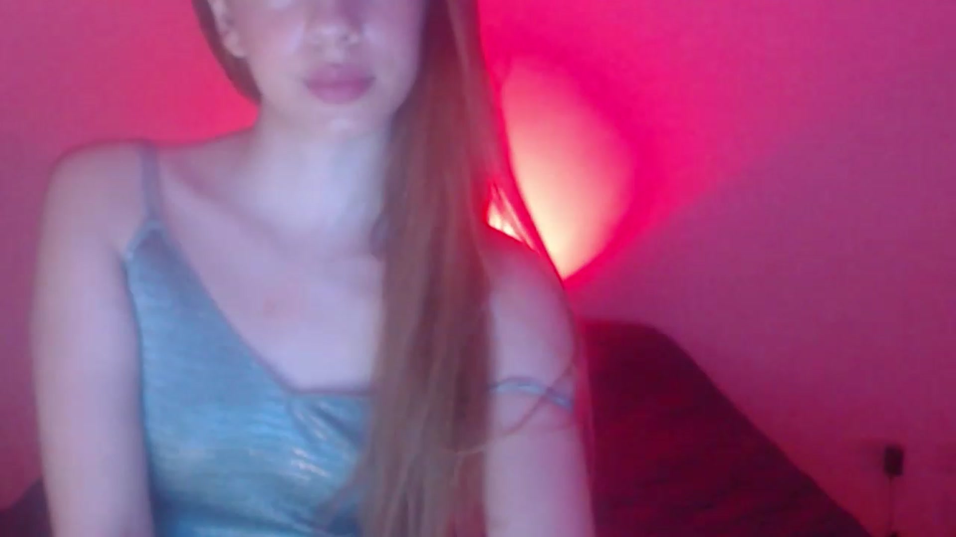 Gallery image thumbnail from Valery2love's myfreecams stream on, 03/01/2023, 07:42 image 2 of 20